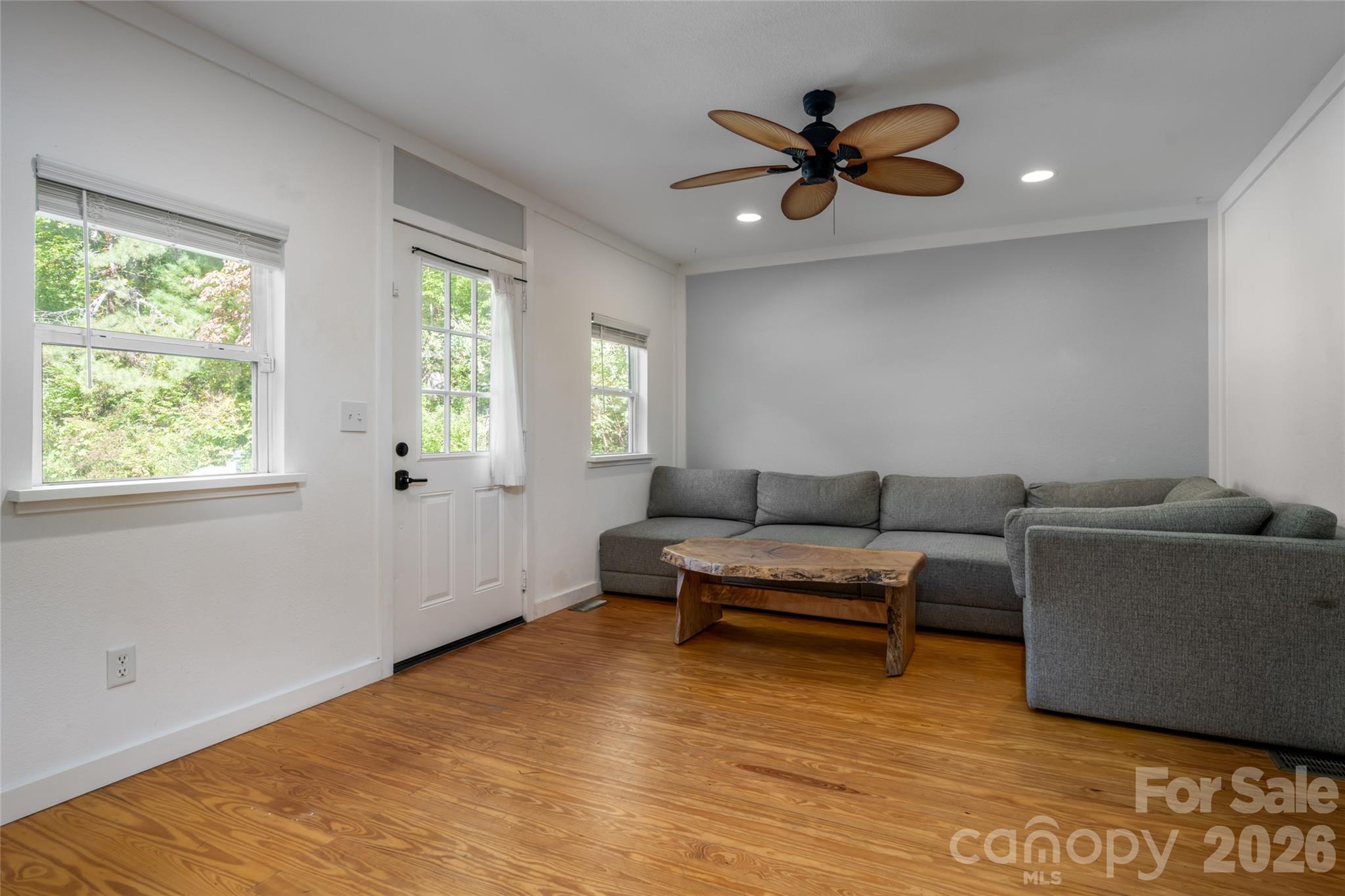 Single Family Residence at 89 Sayles Town Road, Fairview, photo 6 of 44
