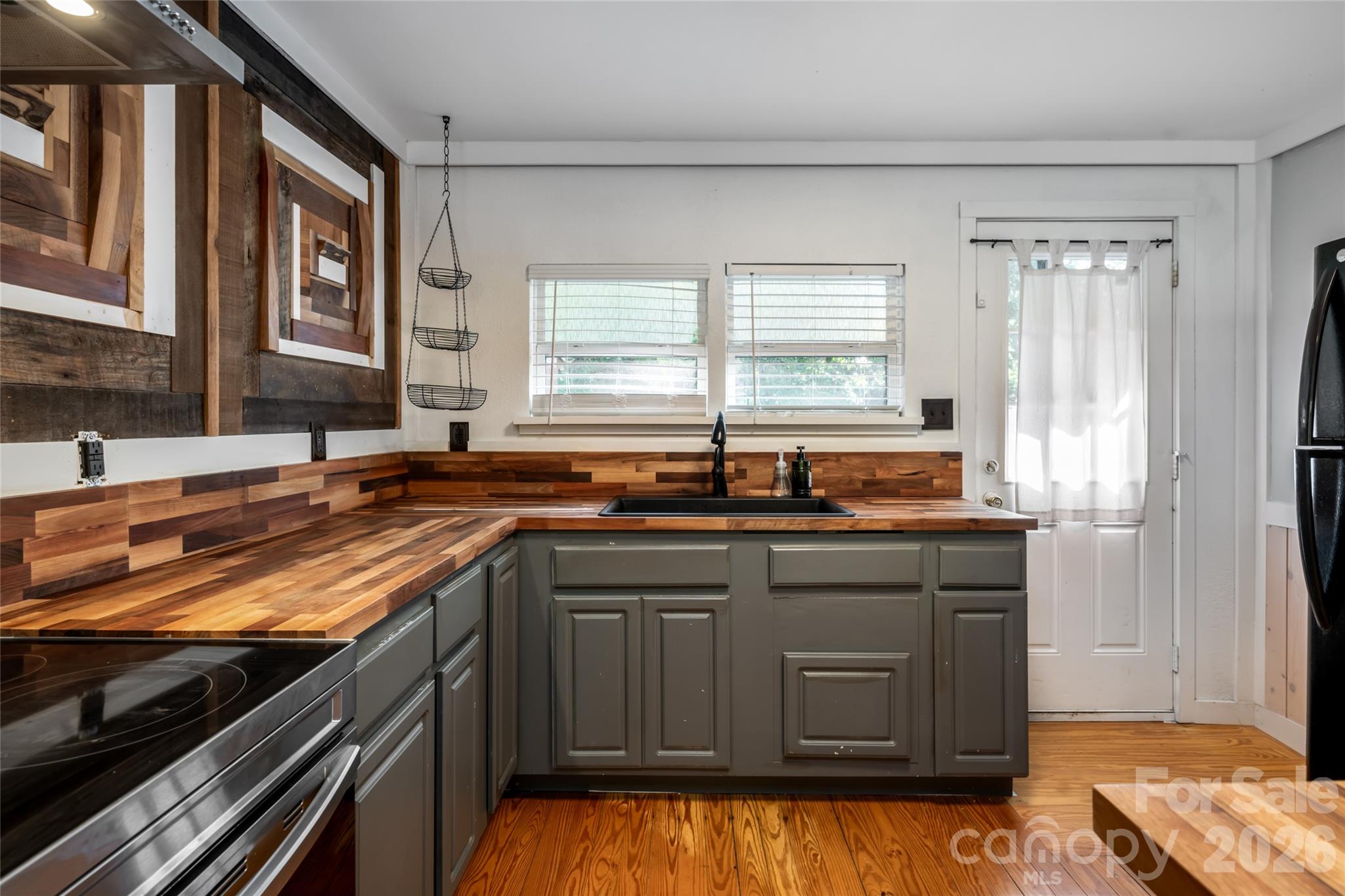 Walnut butcher block counter tops - 89 Sayles Town Road, Fairview