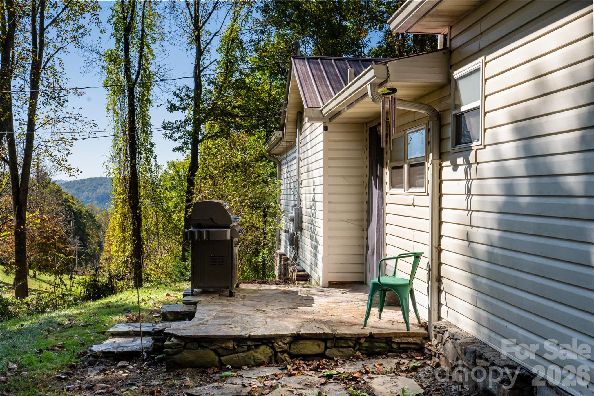Back porch/deck - 89 Sayles Town Road, Fairview