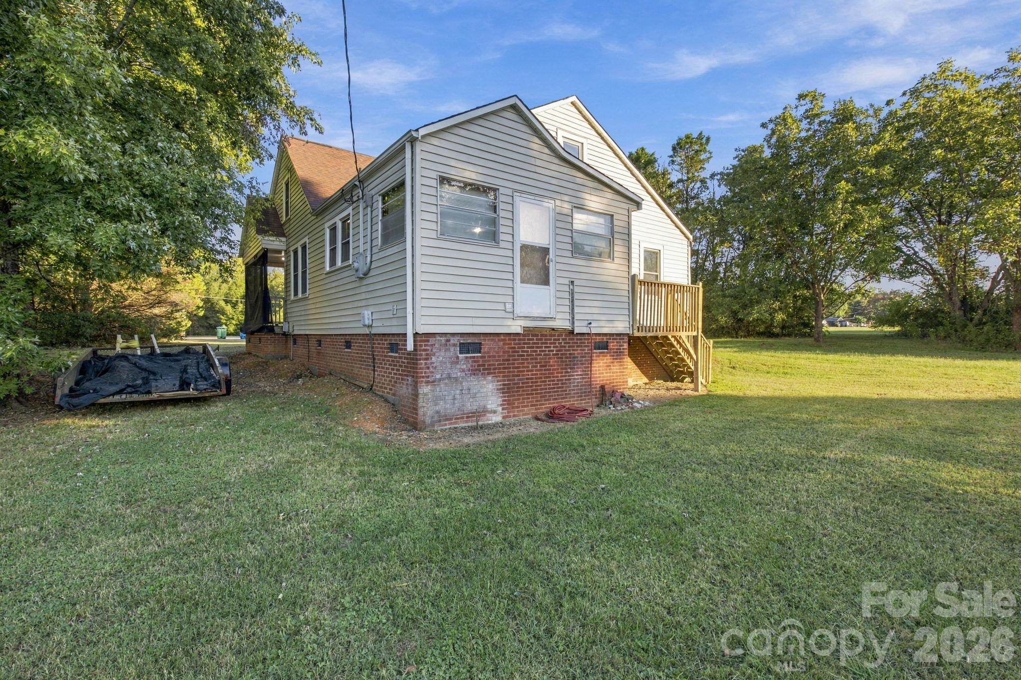 Single Family Residence at 506 Aquadale Road, Albemarle, photo 31 of 47