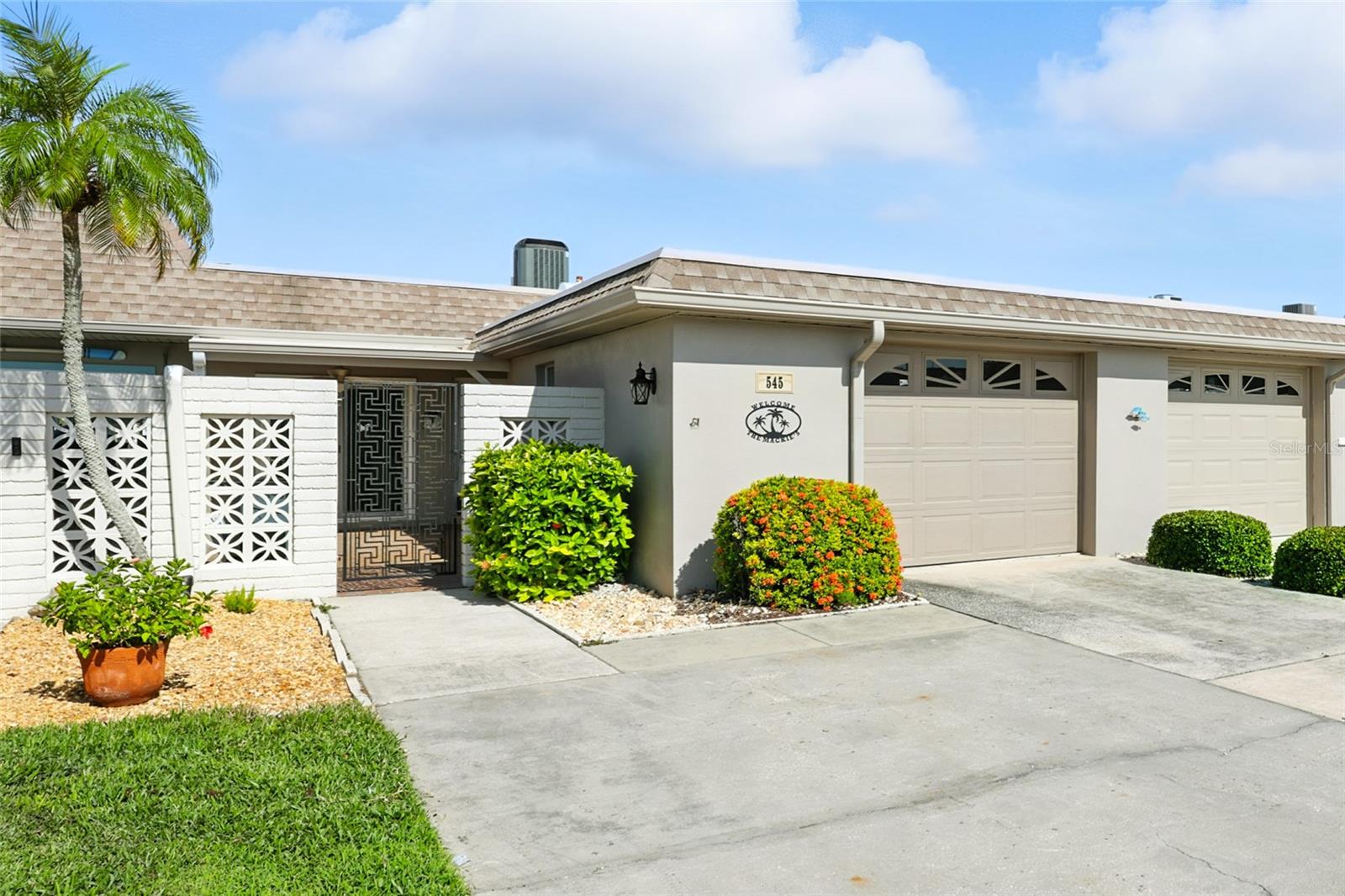 Single Family Residence at 545 BOCA CIEGA POINT BLVD N, ST PETERSBURG, photo 6 of 52