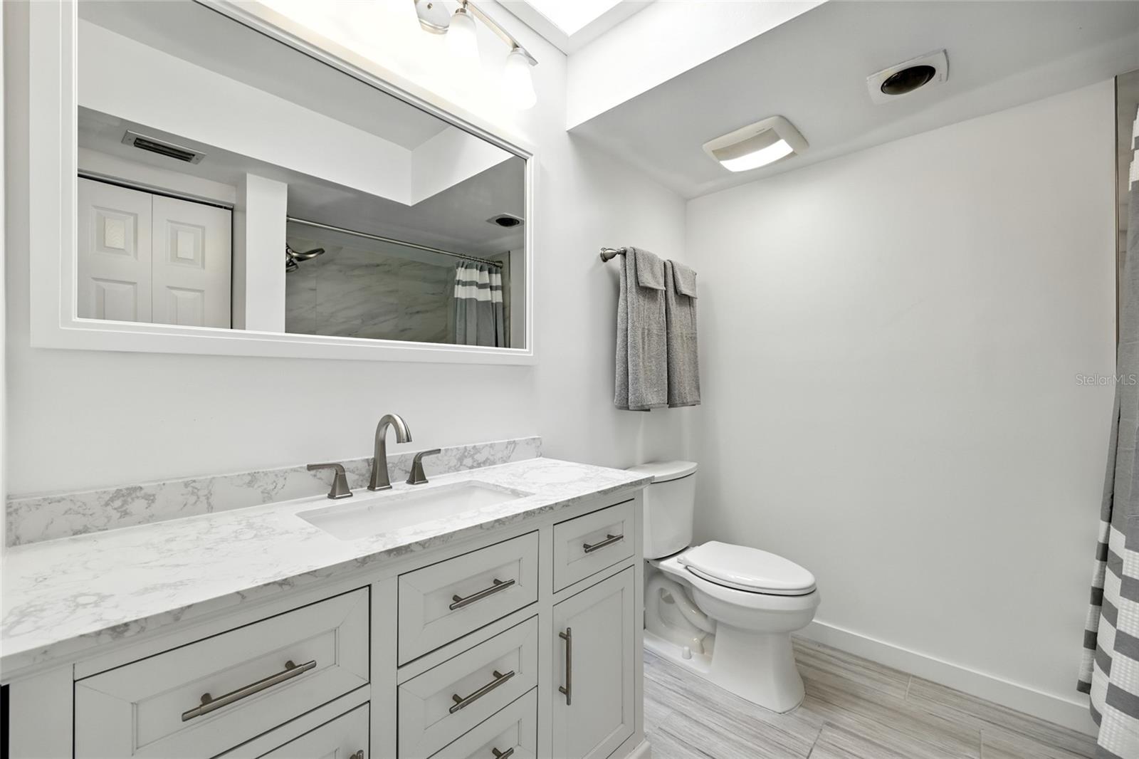 Single Family Residence at 545 BOCA CIEGA POINT BLVD N, ST PETERSBURG, photo 21 of 52