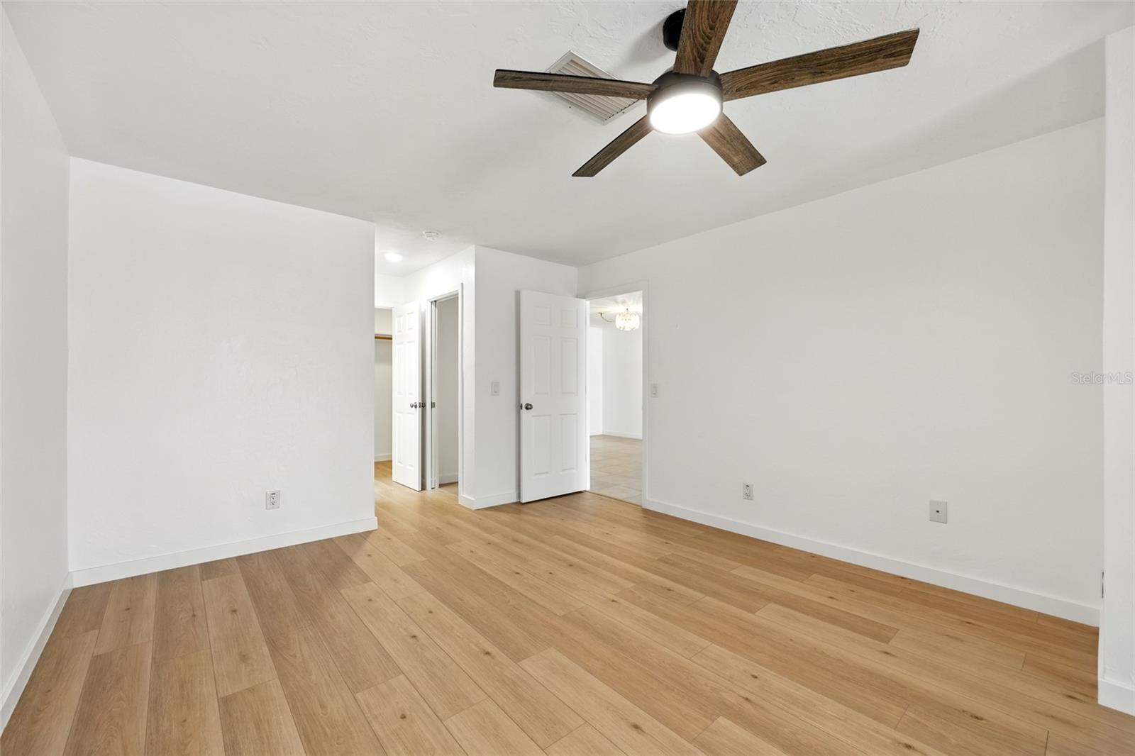 Single Family Residence at 545 BOCA CIEGA POINT BLVD N, ST PETERSBURG, photo 32 of 52