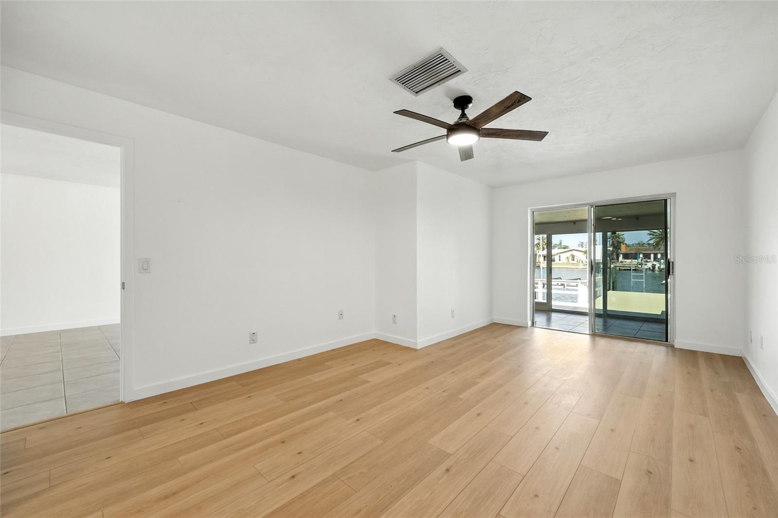 Single Family Residence at 545 BOCA CIEGA POINT BLVD N, ST PETERSBURG, photo 33 of 52