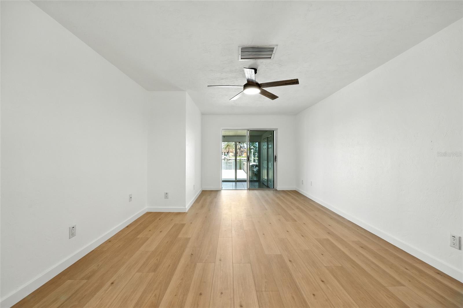 Single Family Residence at 545 BOCA CIEGA POINT BLVD N, ST PETERSBURG, photo 34 of 52