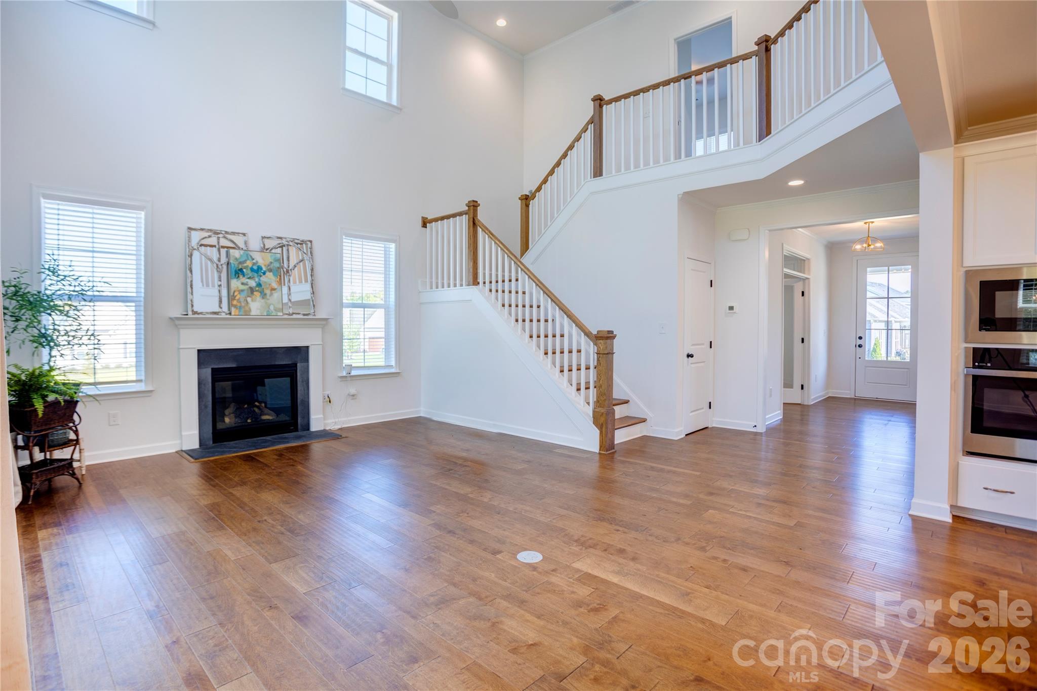Single Family Residence at 2558 Red Hill Street, Concord, photo 6 of 37
