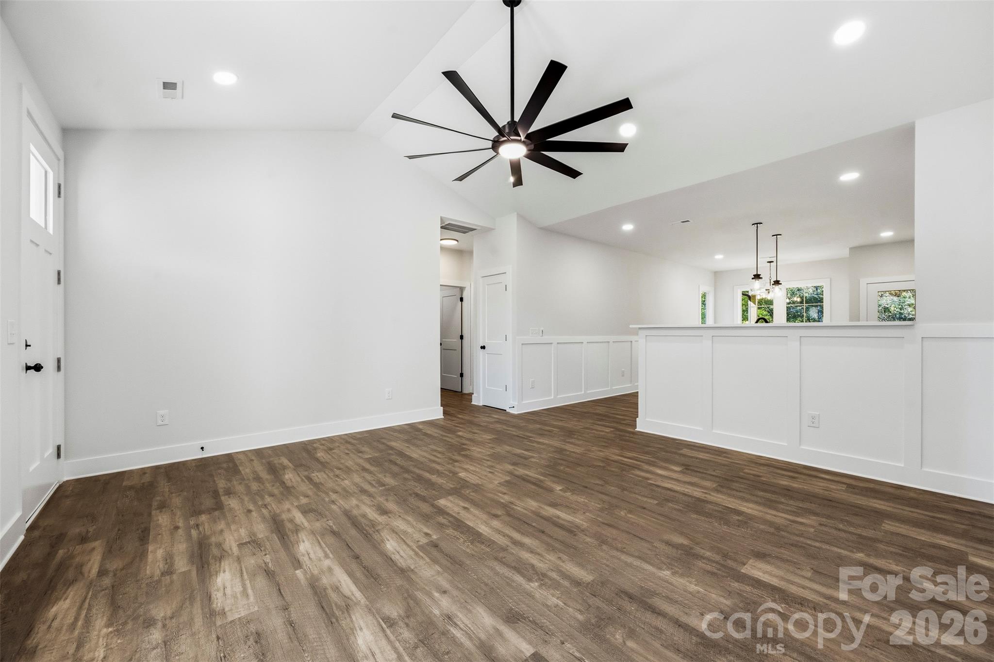 Family Room - 2975 Old Airport Road, Concord