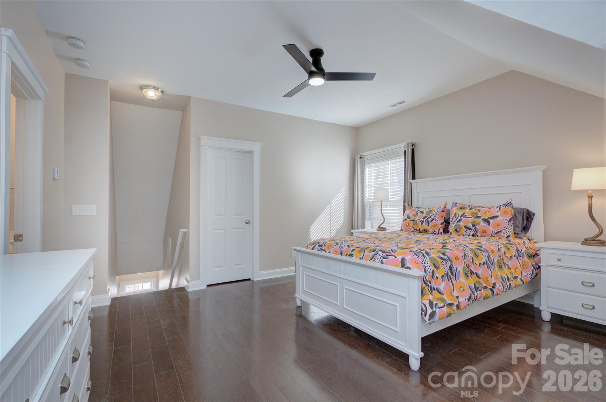Single Family Residence at 16619 Spruell Street, Huntersville, photo 18 of 38