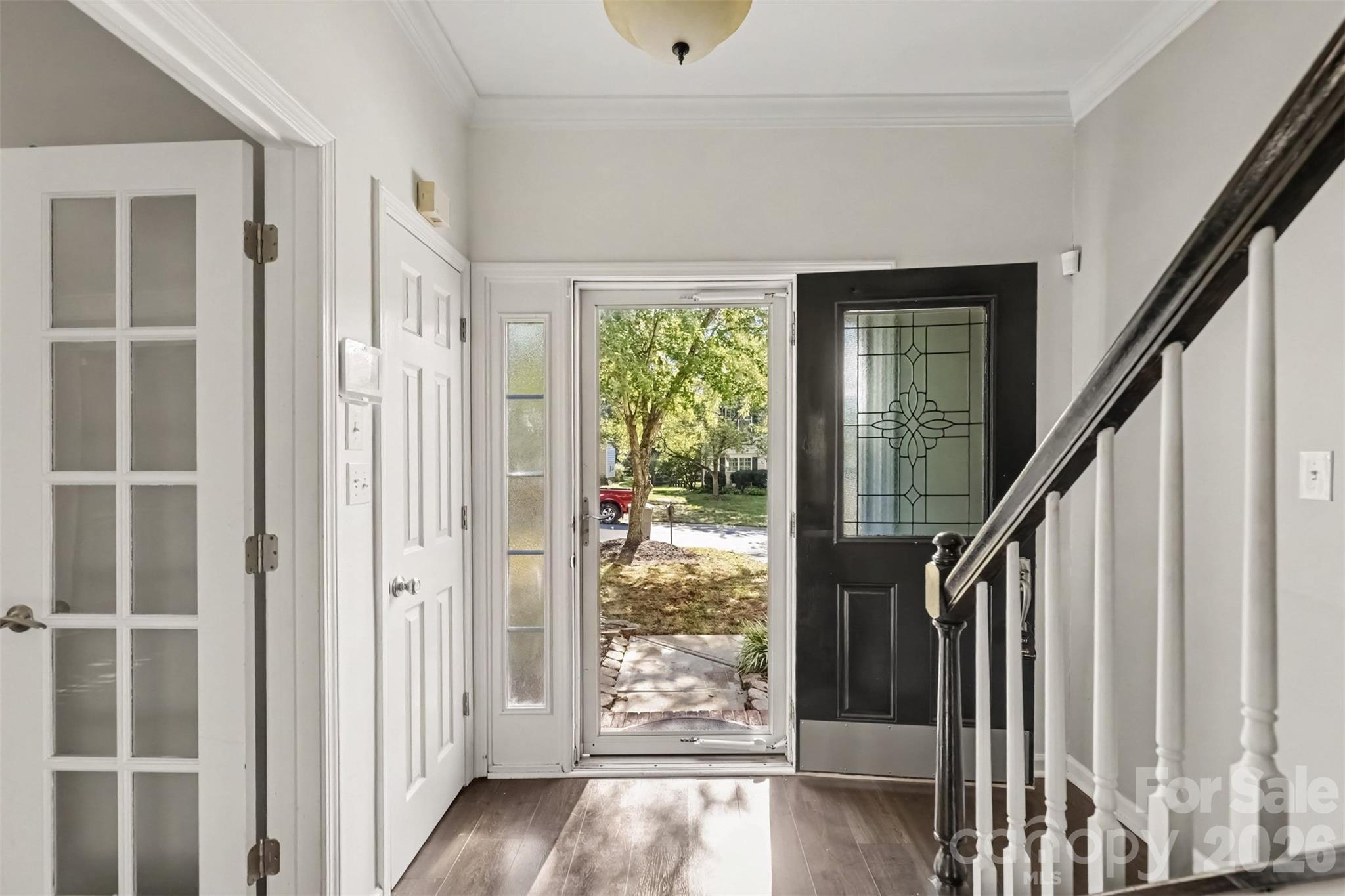 Single Family Residence at 9423 Willow Tree Lane, Charlotte, photo 6 of 38