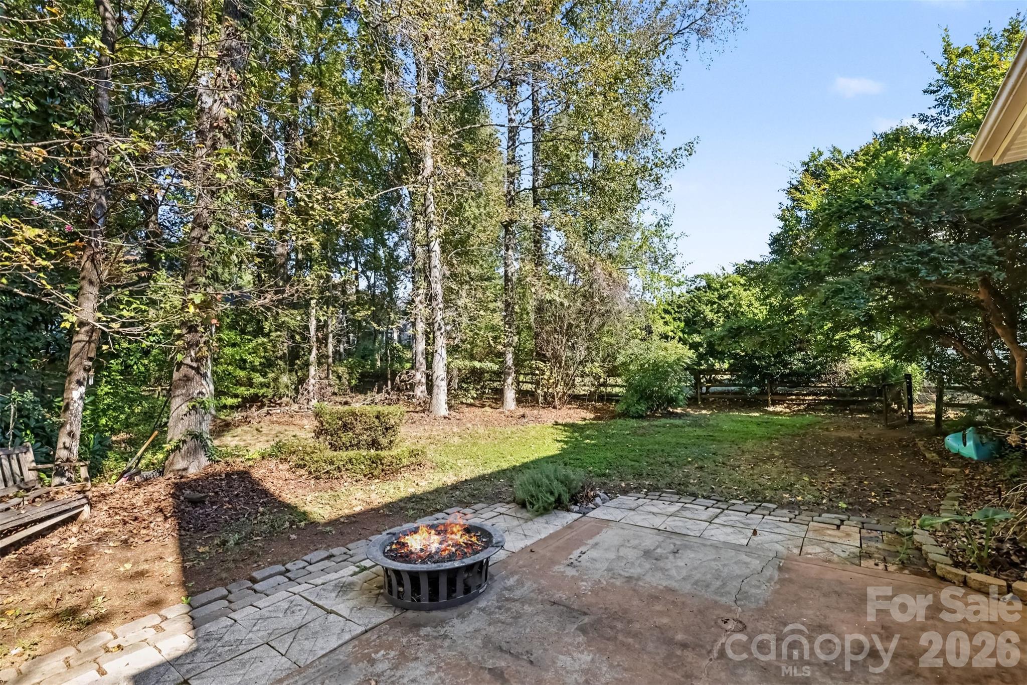 Single Family Residence at 9423 Willow Tree Lane, Charlotte, photo 33 of 38