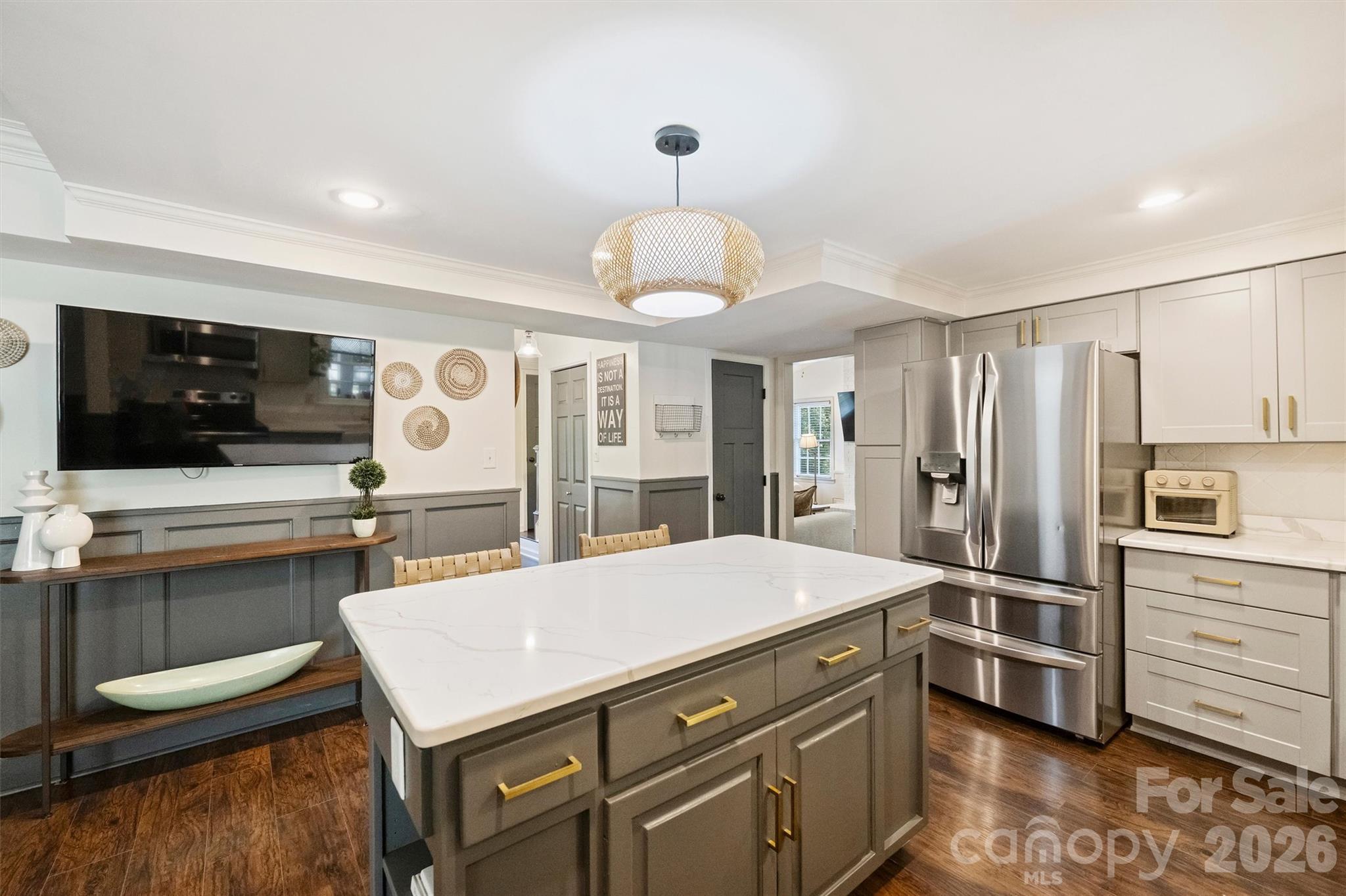 Single Family Residence at 9108 New Towne Drive, Matthews, photo 10 of 34