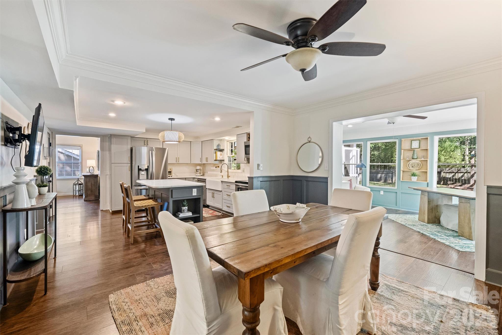 Single Family Residence at 9108 New Towne Drive, Matthews, photo 12 of 34