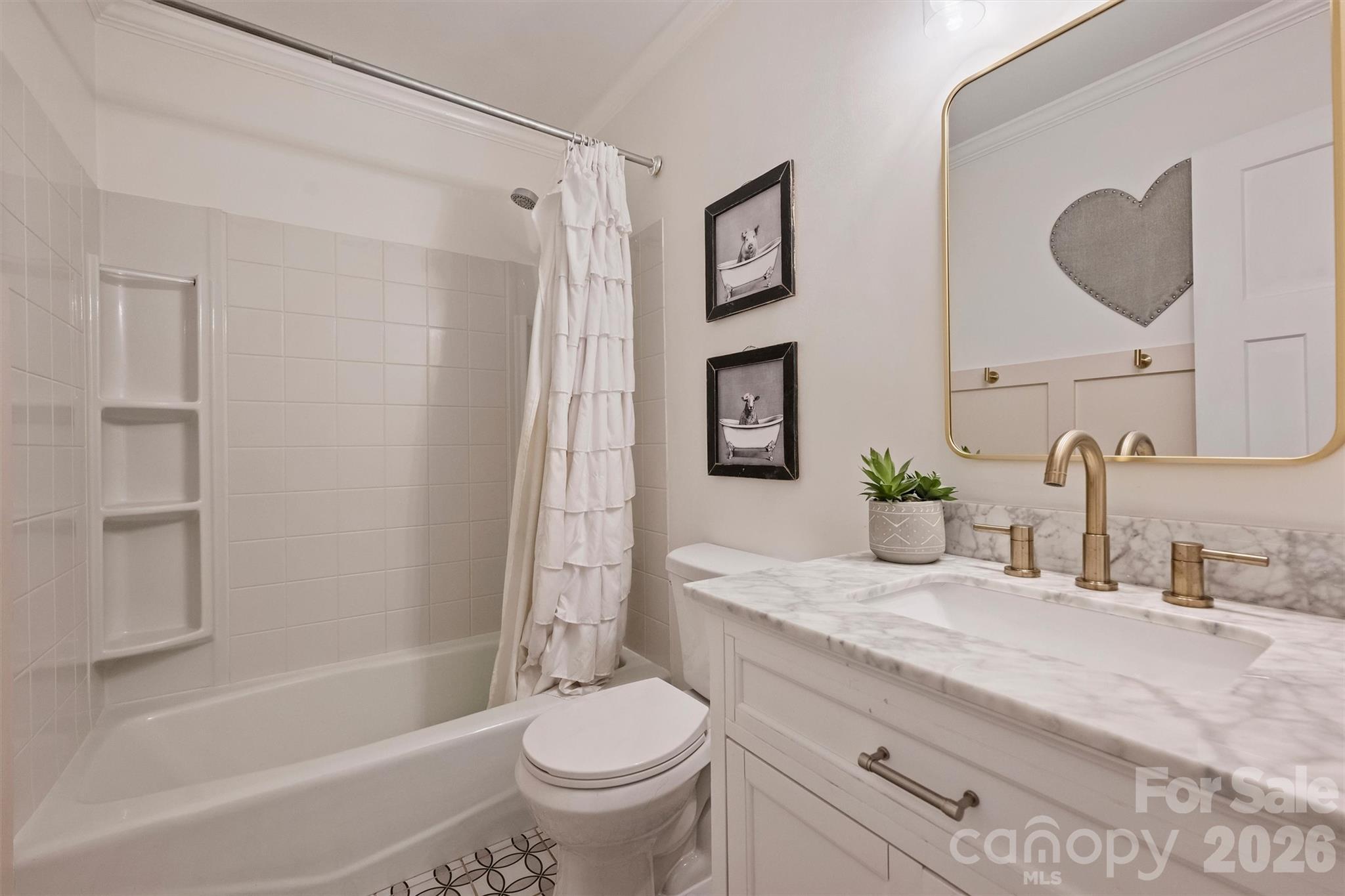 Single Family Residence at 9108 New Towne Drive, Matthews, photo 26 of 34