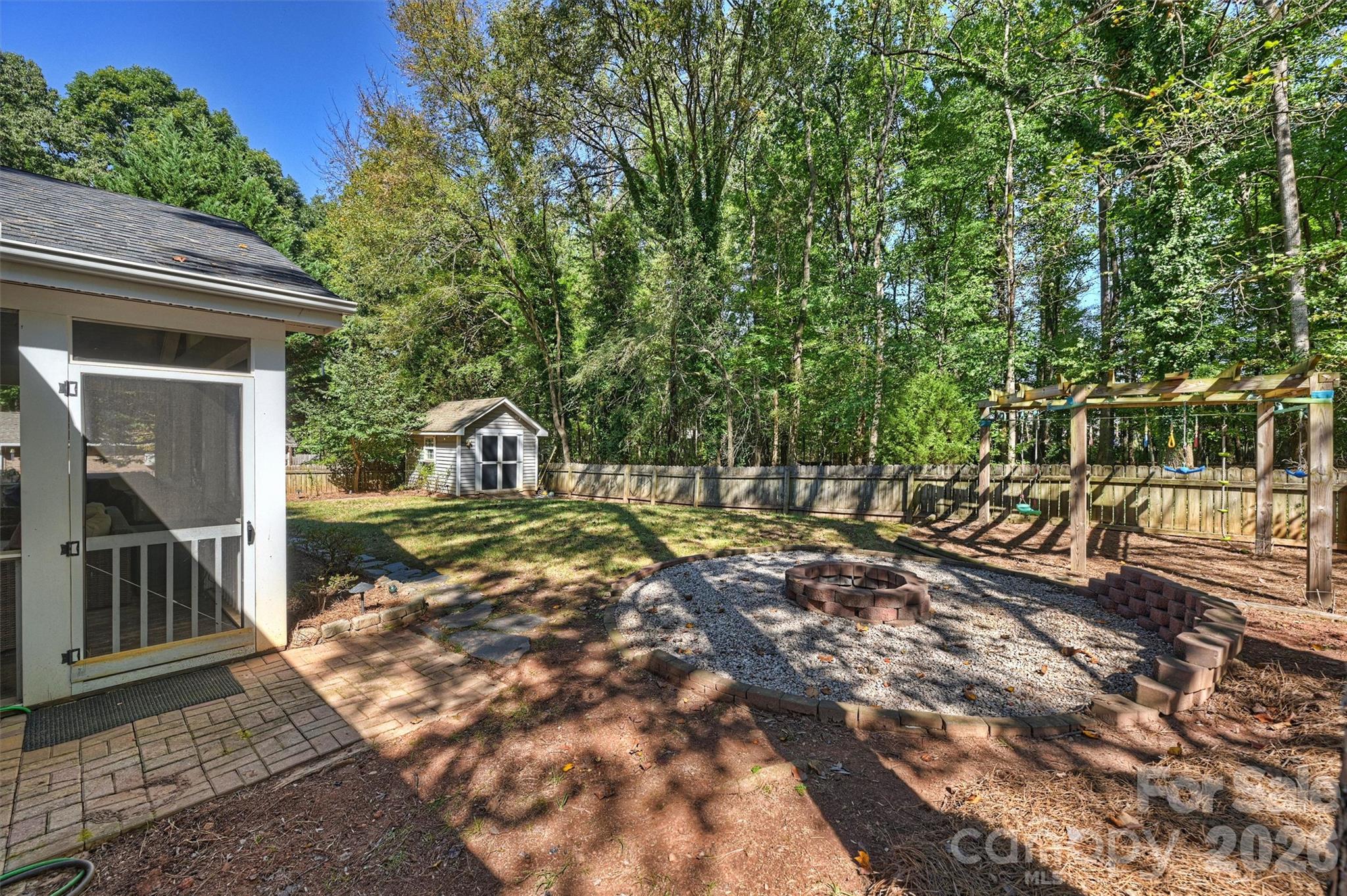 Single Family Residence at 9108 New Towne Drive, Matthews, photo 30 of 34
