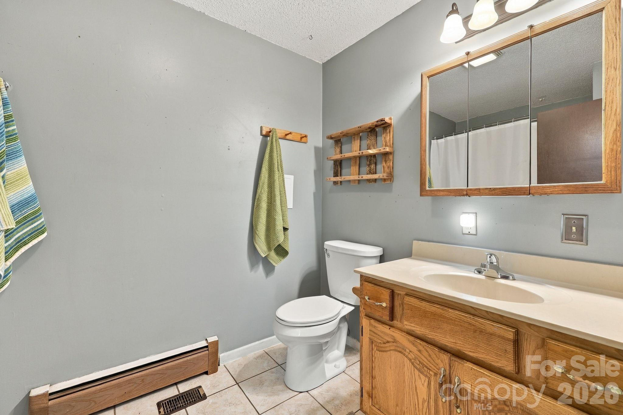 900 Prices Creek Road Burnsville, NC 28714 - 900 Prices Creek Road, Burnsville