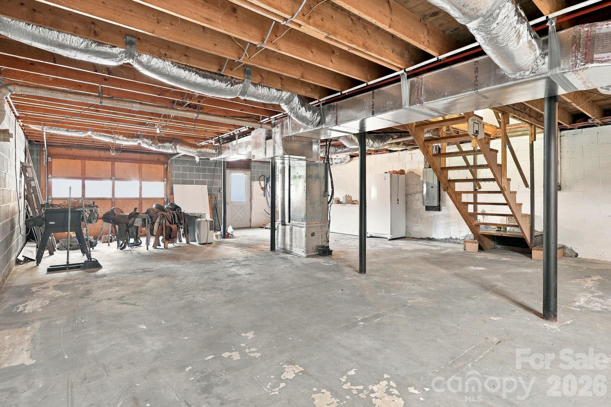 900 Prices Creek Road Burnsville, NC 28714 - basement - 900 Prices Creek Road, Burnsville