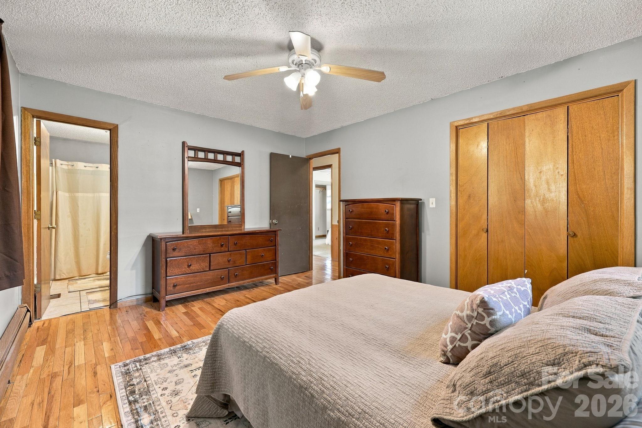 900 Prices Creek Road Burnsville, NC 28714 - 900 Prices Creek Road, Burnsville