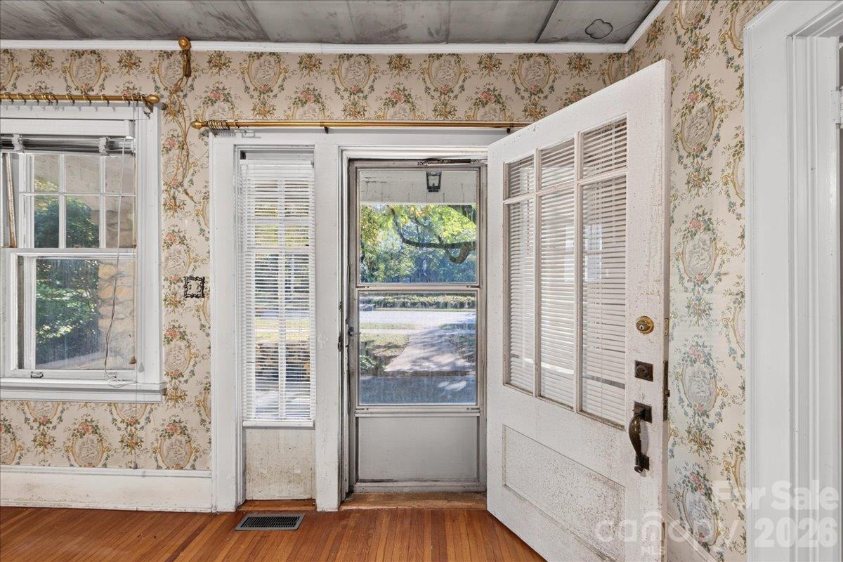 Welcome In - 1709 The Plaza None, Charlotte