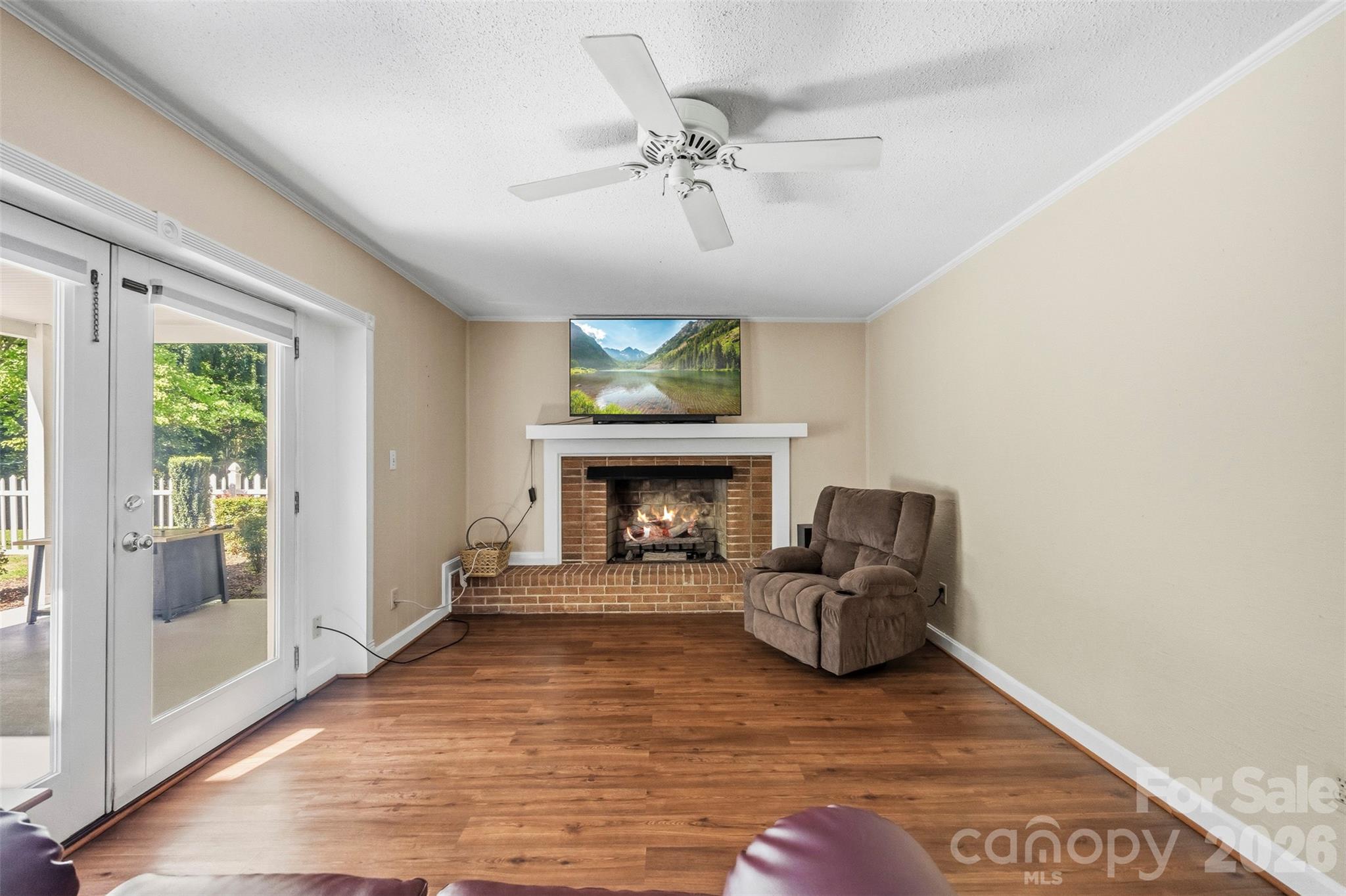 Single Family Residence at 2130 Greenleaf Drive, Gastonia, photo 11 of 29
