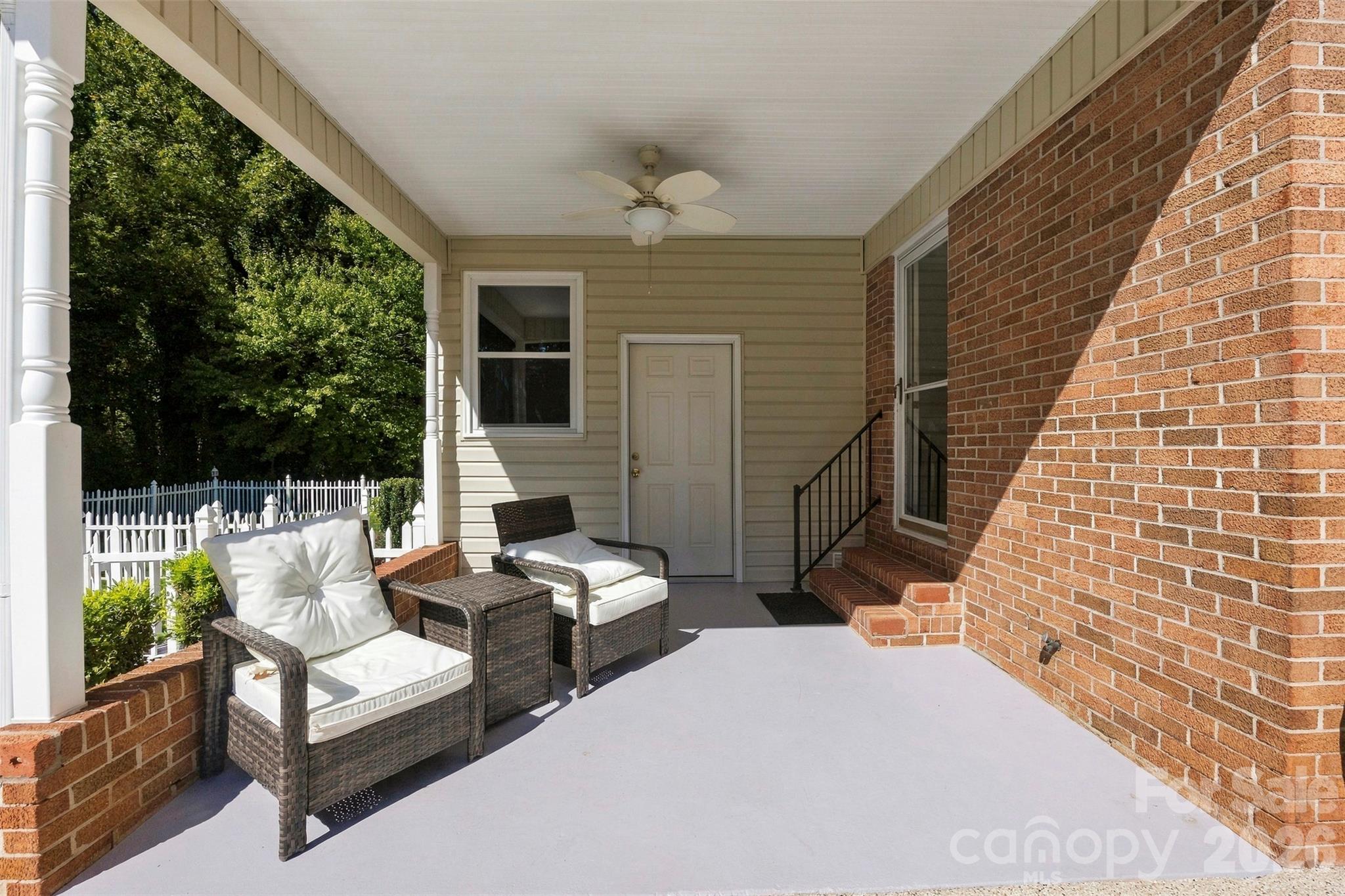 Single Family Residence at 2130 Greenleaf Drive, Gastonia, photo 24 of 29