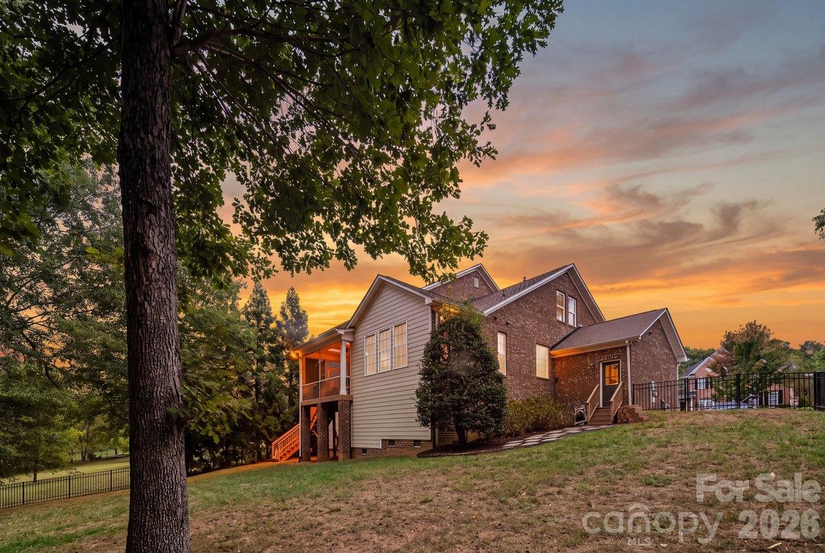 Single Family Residence at 7123 Yellowhorn Trail, Waxhaw, photo 53 of 55