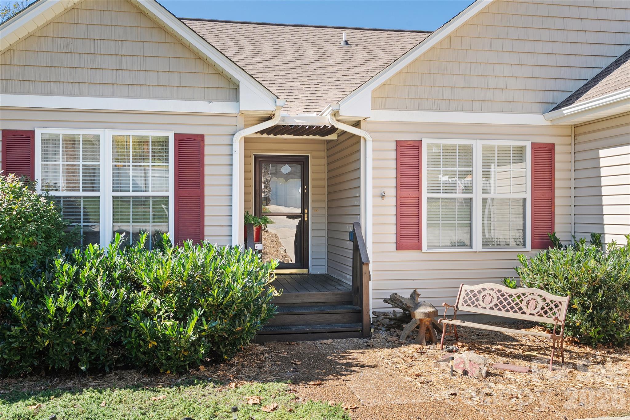 Single Family Residence at 25 Village Street, Clyde, photo 3 of 35