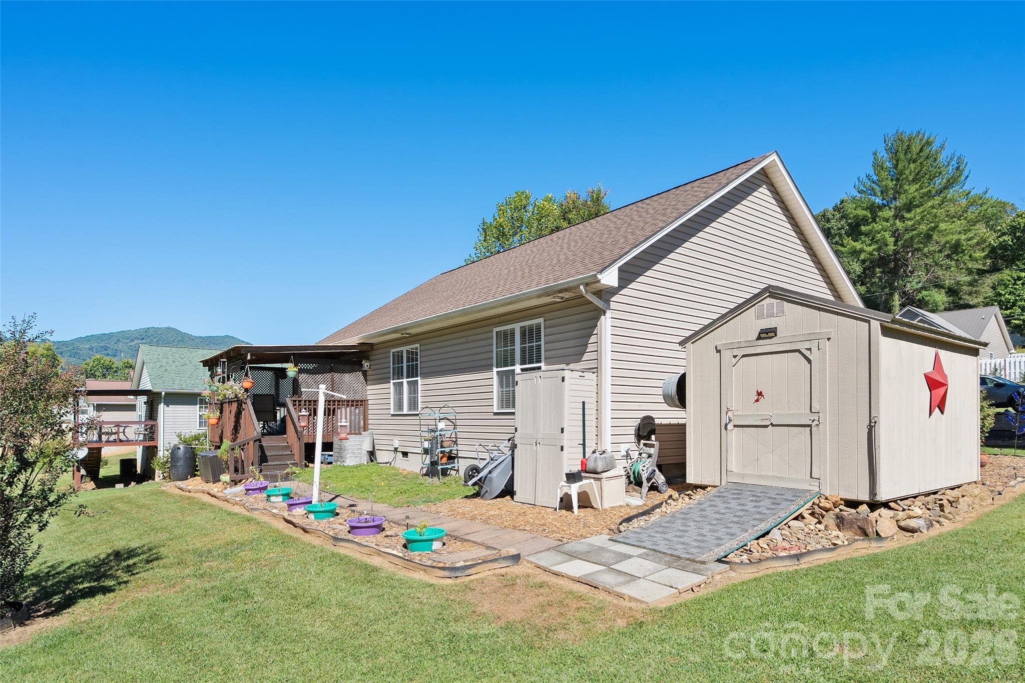 Single Family Residence at 25 Village Street, Clyde, photo 26 of 35