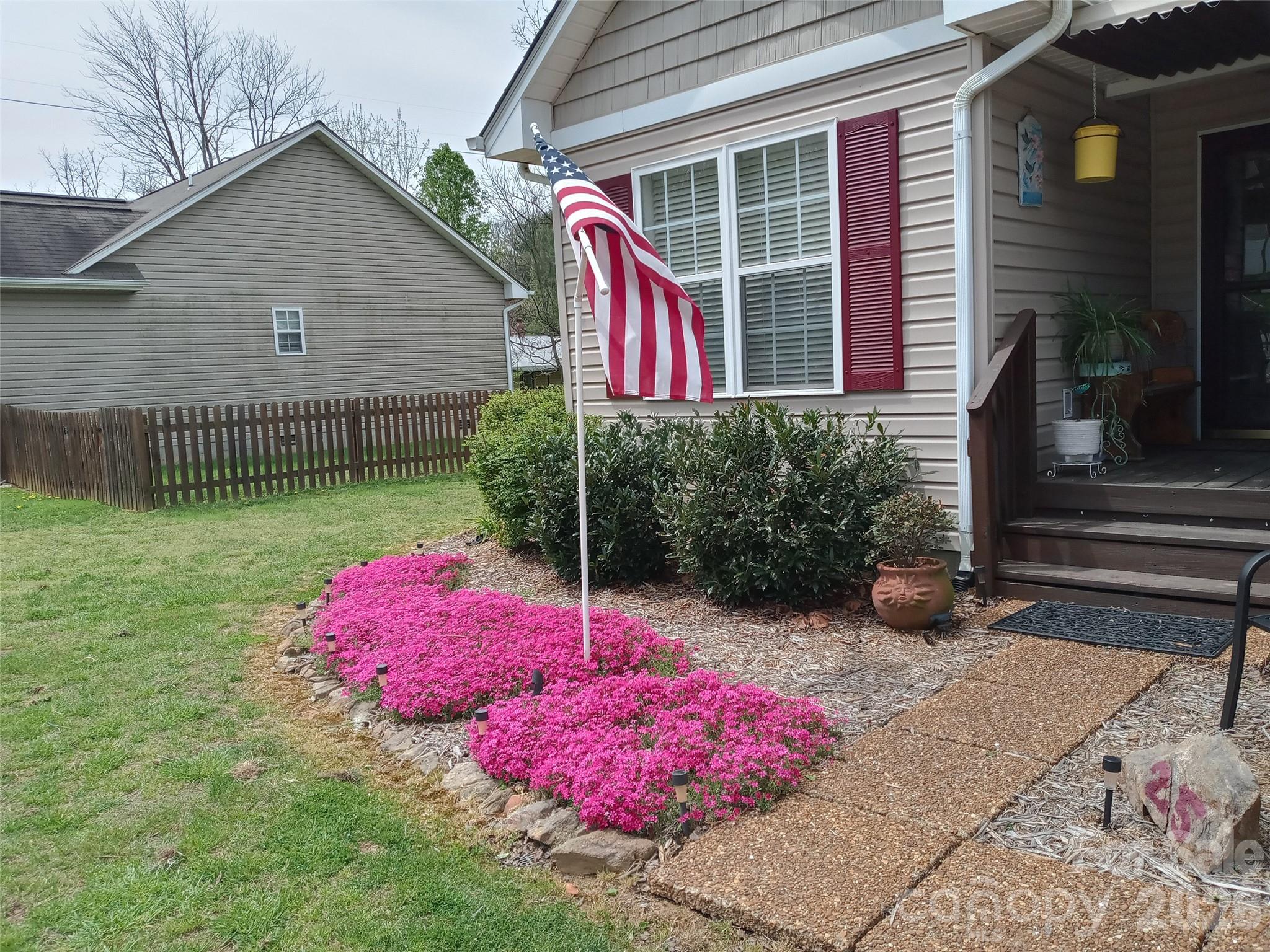 Single Family Residence at 25 Village Street, Clyde, photo 32 of 35