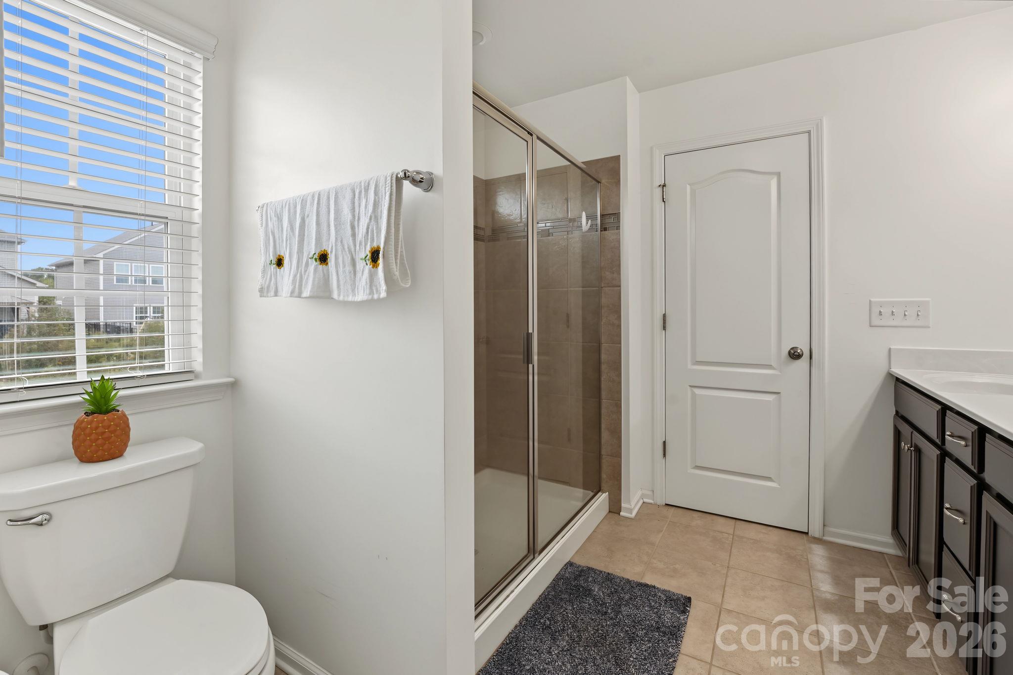 Single Family Residence at 1122 Loggerhead Drive, Lancaster, photo 37 of 45