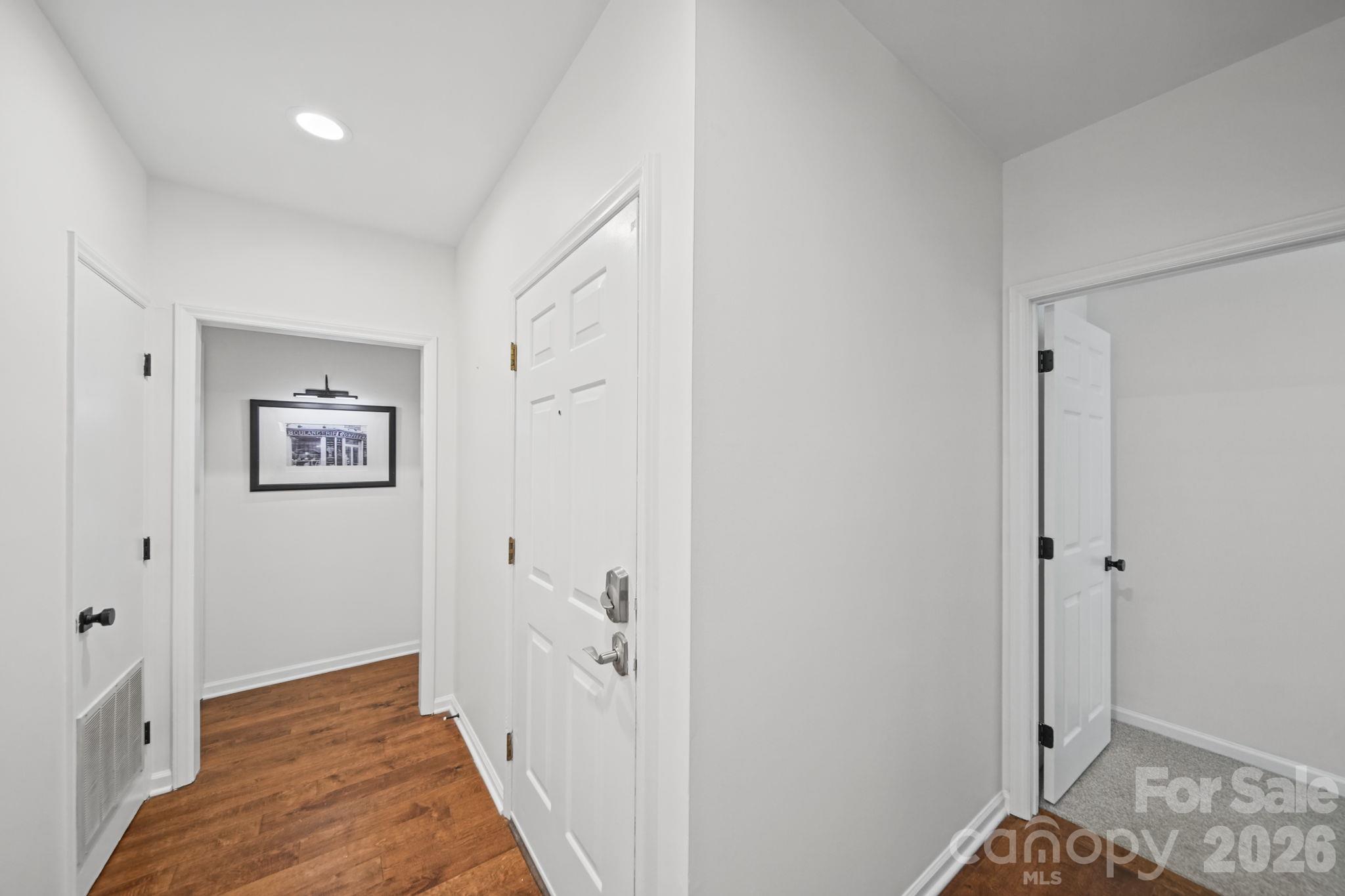 Foyer - 3302 Selwyn Farms Lane, Charlotte