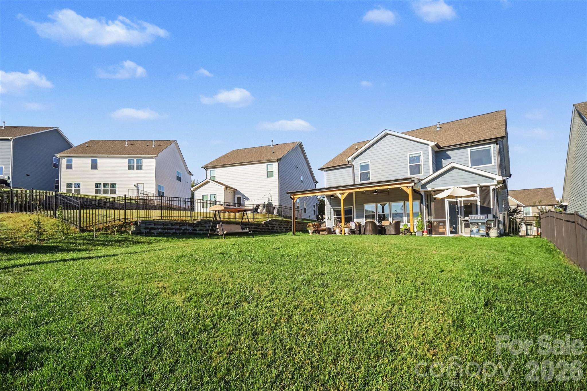 Single Family Residence at 122 Divot Lane, Statesville, photo 35 of 42