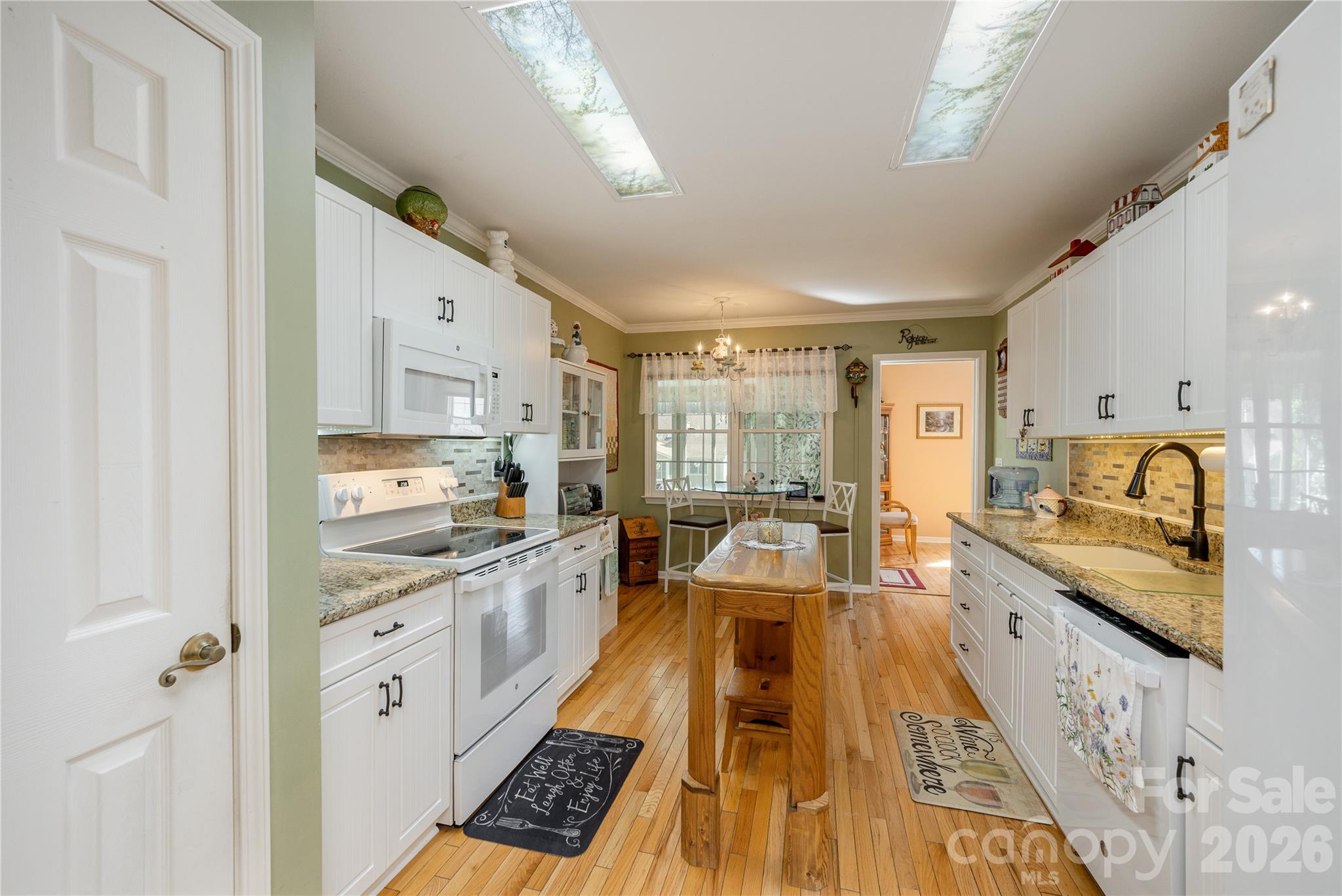 Townhouse at 1111 Citation Circle, Hendersonville, photo 19 of 41