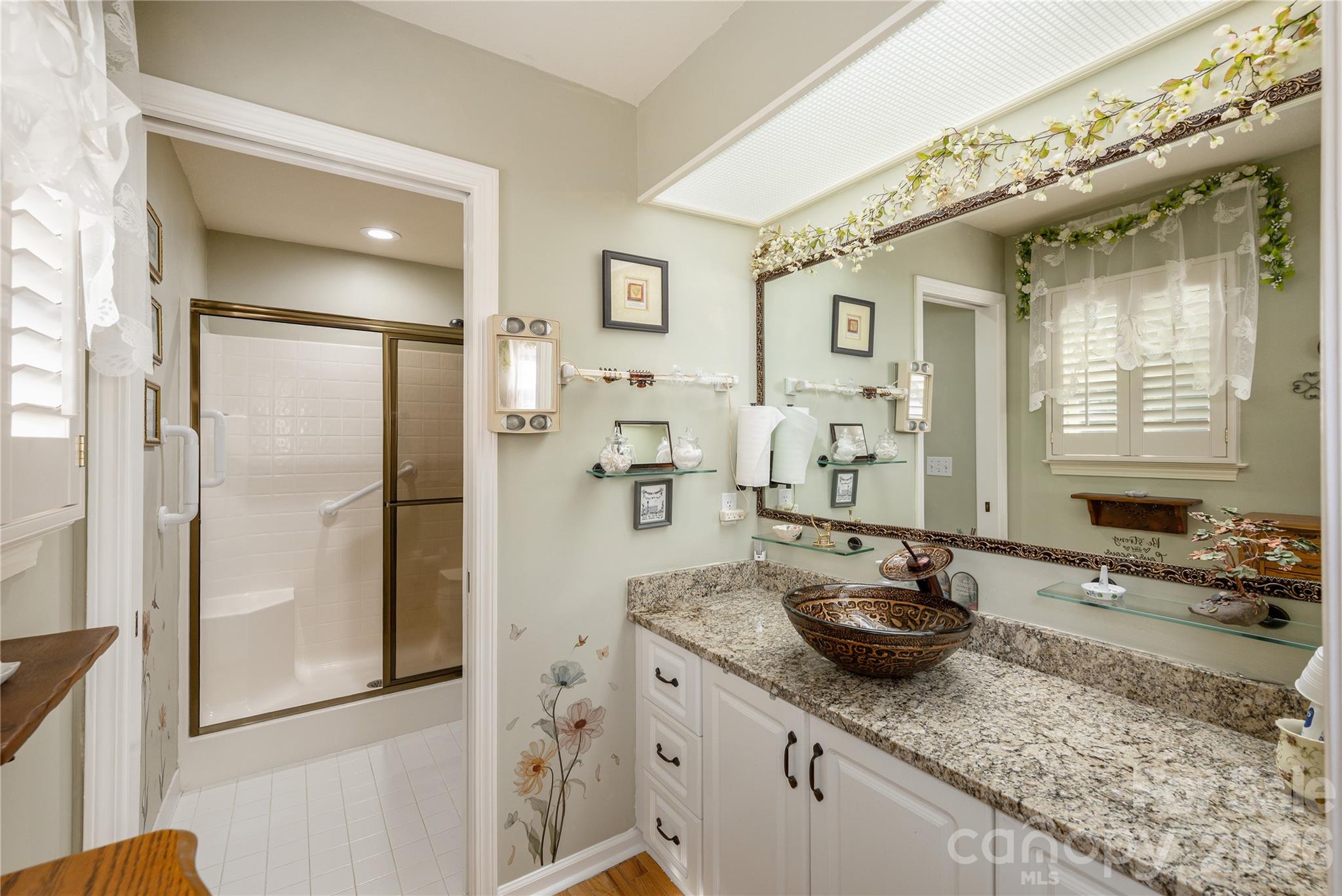 Primary Bathroom - 1111 Citation Circle, Hendersonville