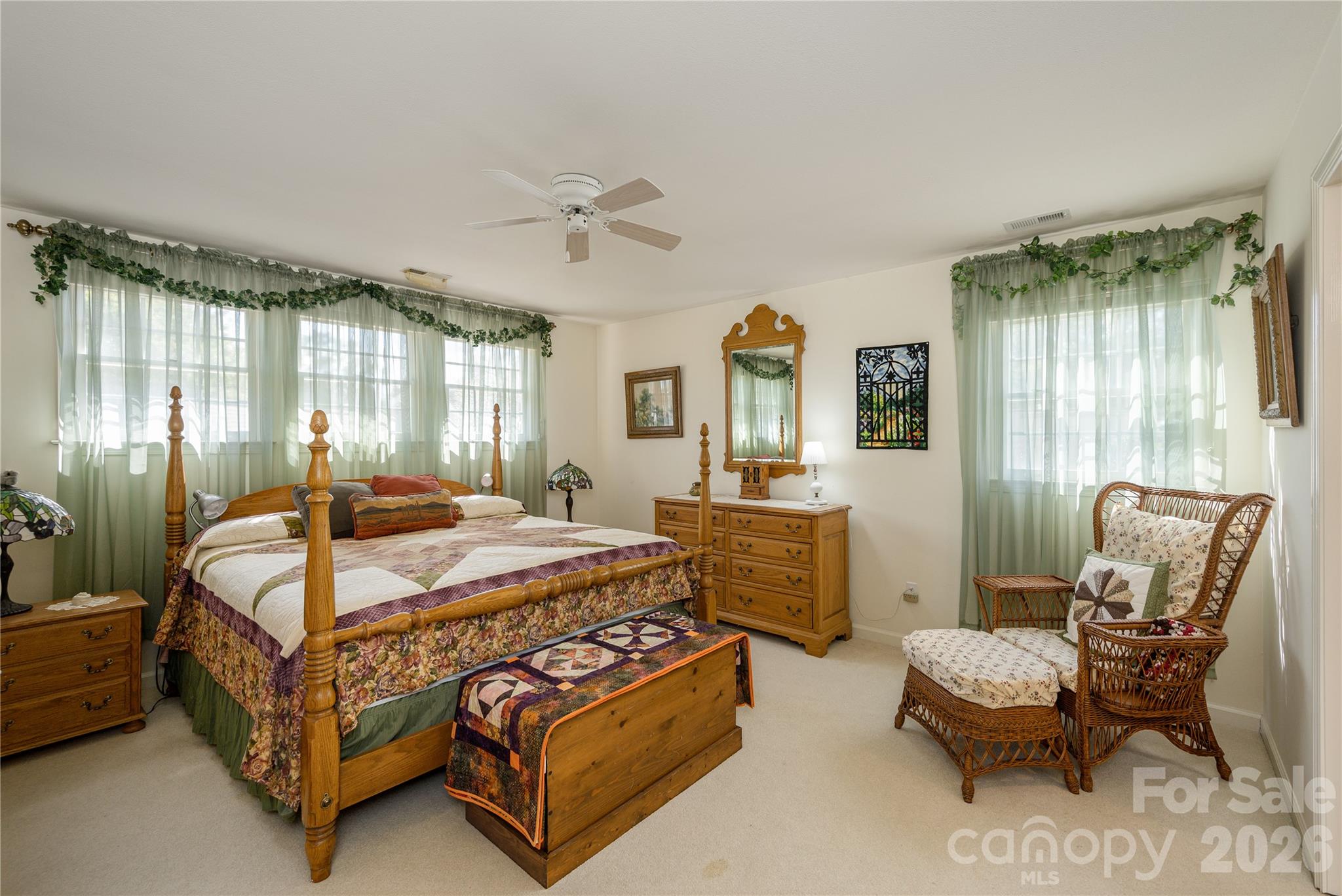 Upper Guest Suite with Ensuite Bath - 1111 Citation Circle, Hendersonville