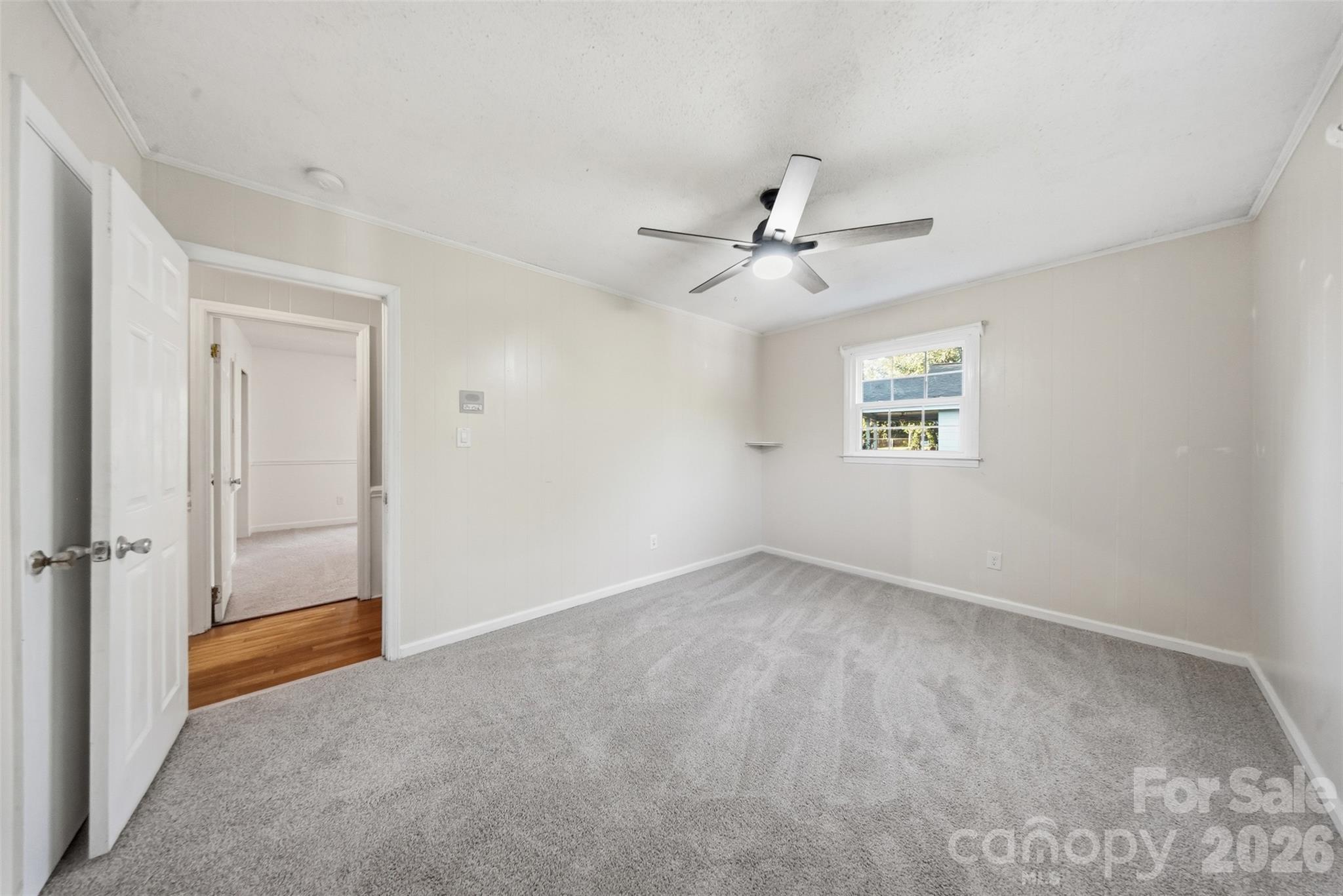 Single Family Residence at 807 N Oakland Street, Dallas, photo 18 of 40