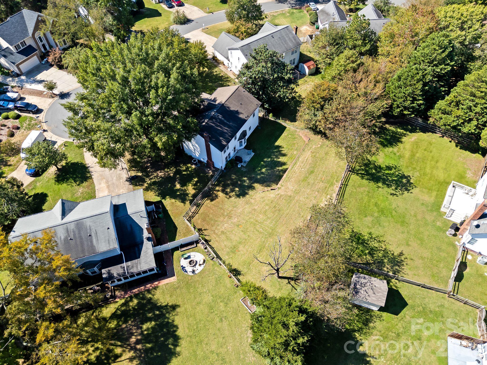 Single Family Residence at 8908 Steinbeck Court, Charlotte, photo 44 of 48
