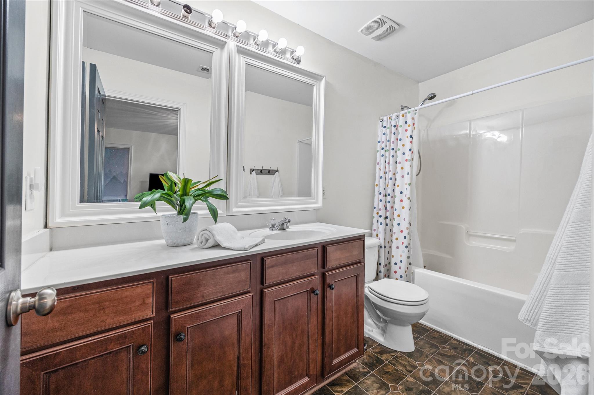 Single Family Residence at 11029 Elven Drive, Indian Land, photo 17 of 31