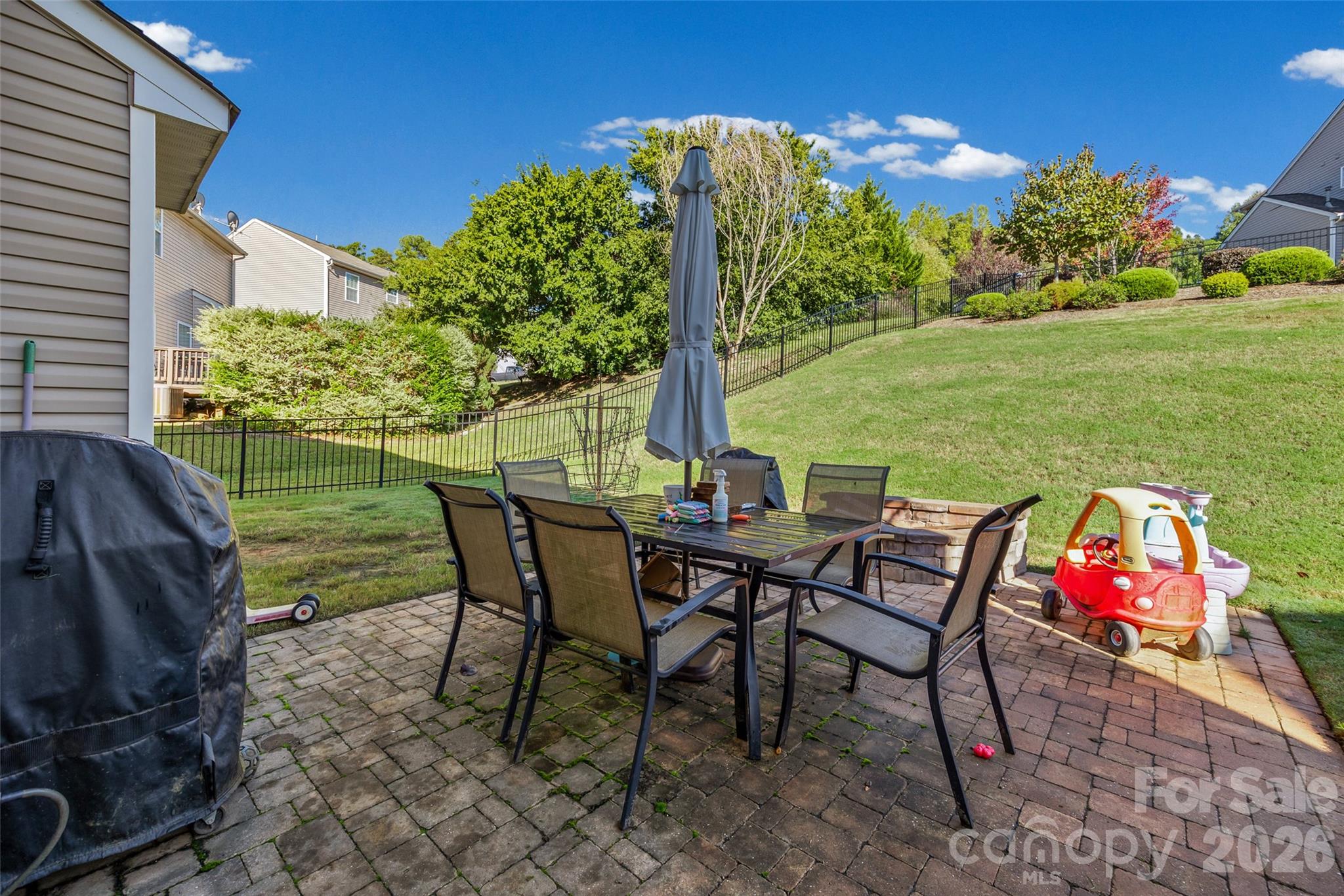 Single Family Residence at 11029 Elven Drive, Indian Land, photo 24 of 31