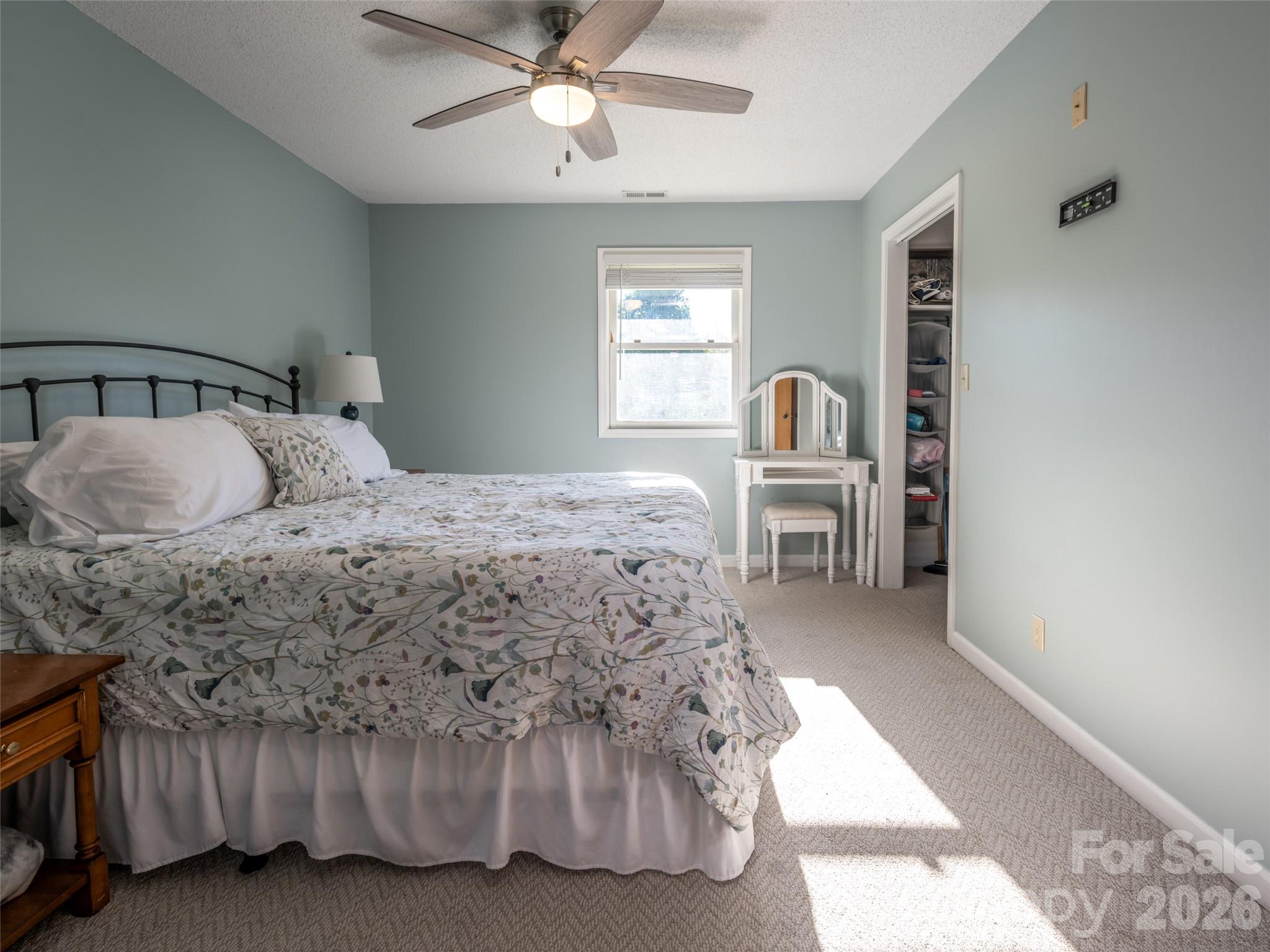 Apartment bedroom - 47 Cane Creek Circle, Fairview