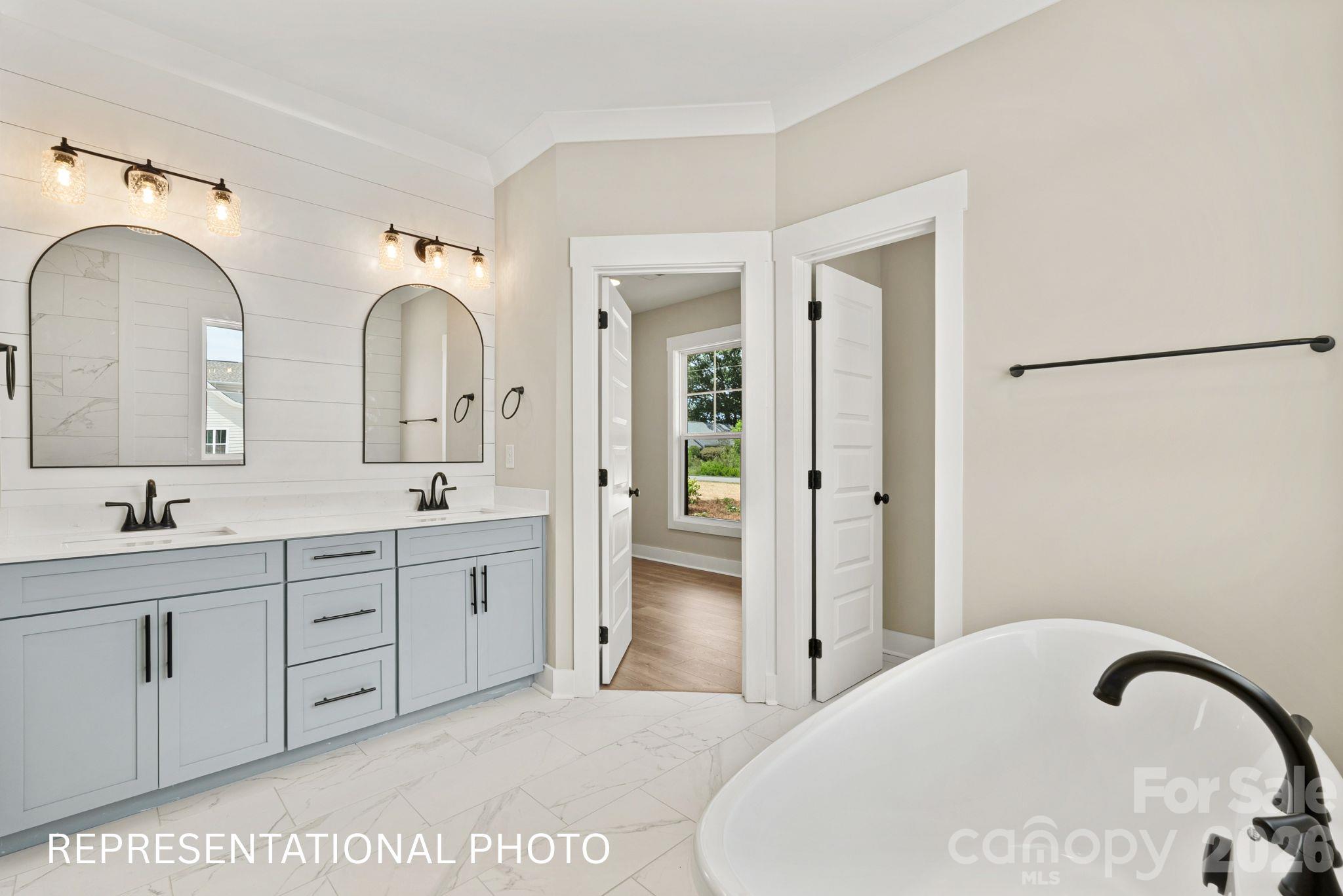 Primary Bathroom - 1052 Baylor Grove Road, Monroe