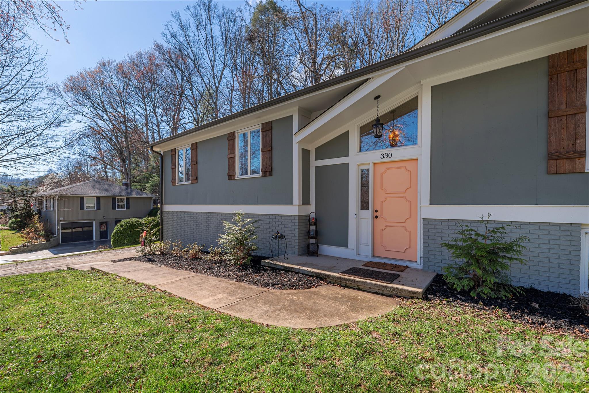 Single Family Residence at 330 Woody Lane, Asheville, photo 3 of 27
