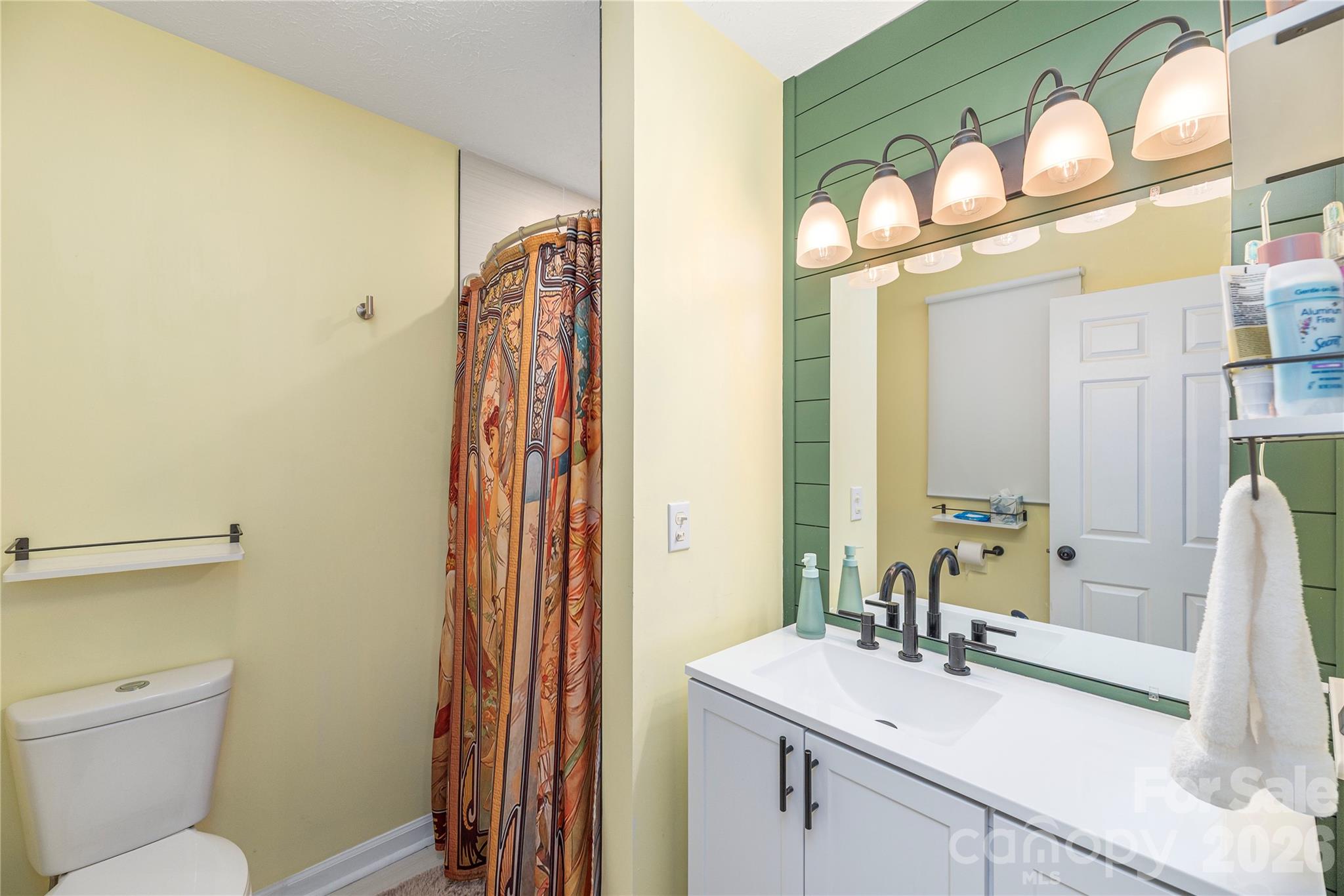 Hall full bath - 330 Woody Lane, Asheville