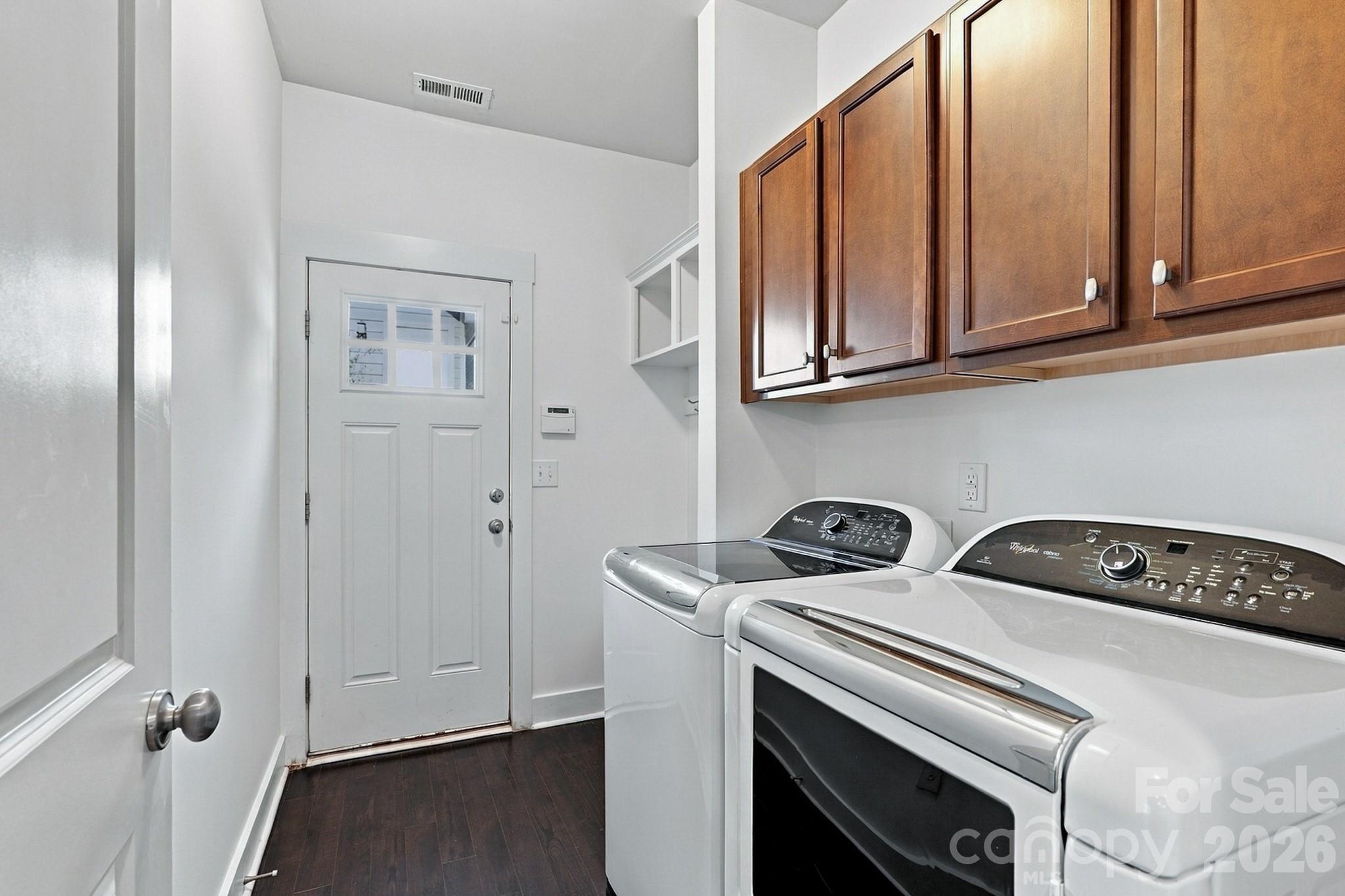 Single Family Residence at 2311 Woodward Avenue, Charlotte, photo 13 of 33