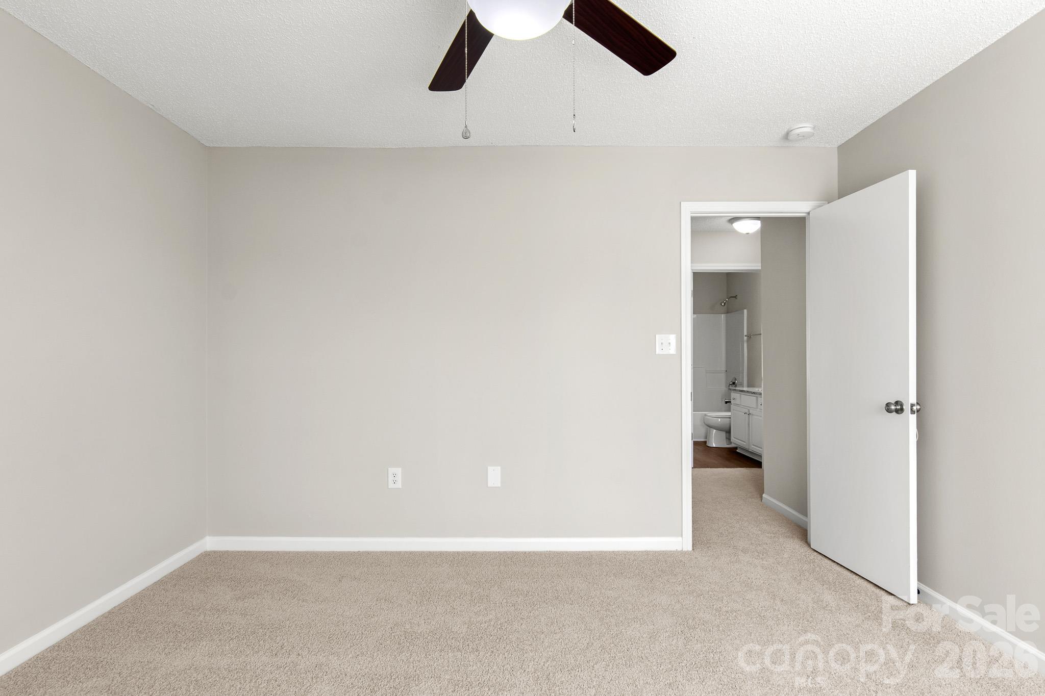 Single Family Residence at 2303 Highland Park Drive, Charlotte, photo 43 of 48