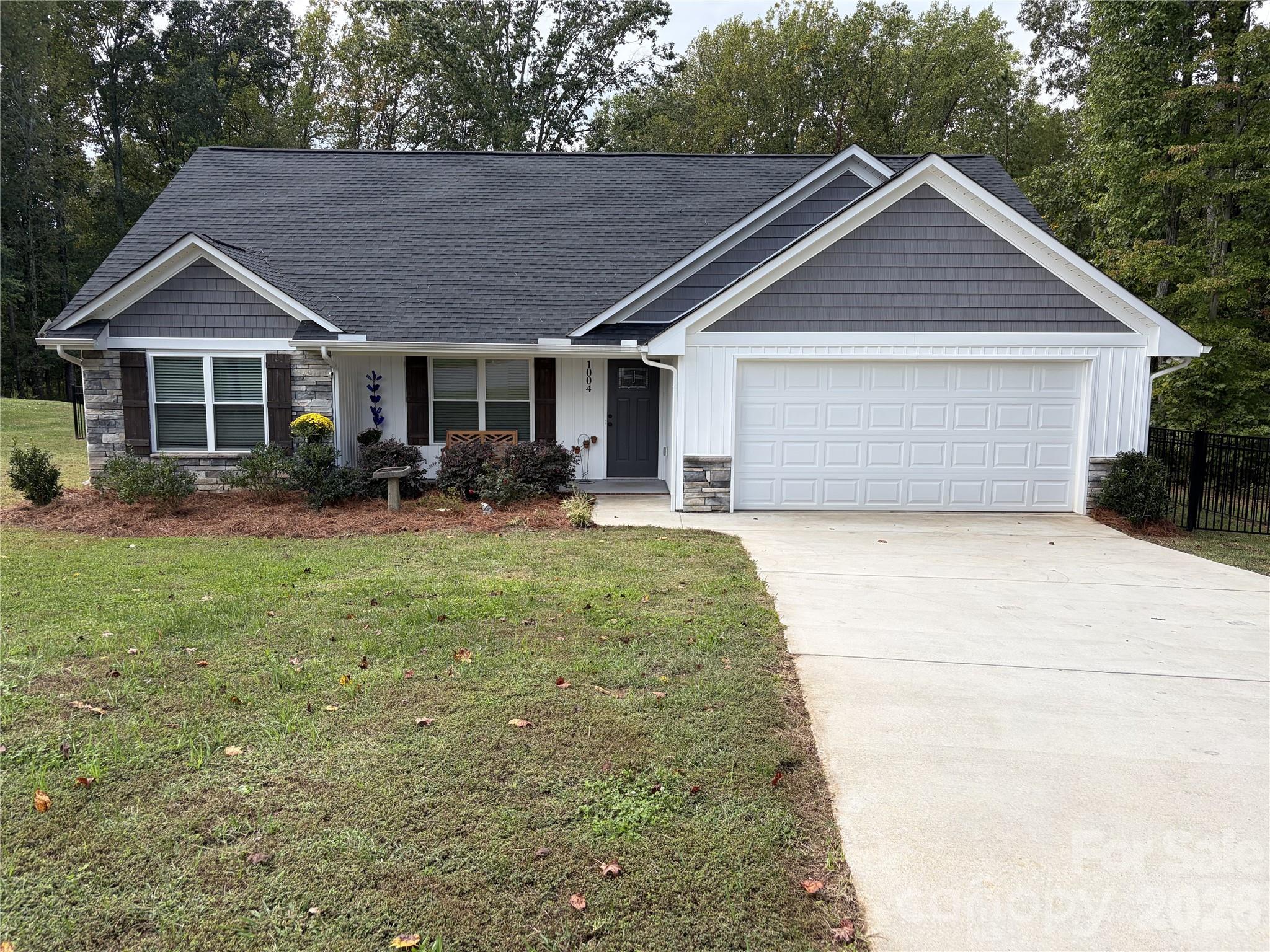 1004 Osprey Lane