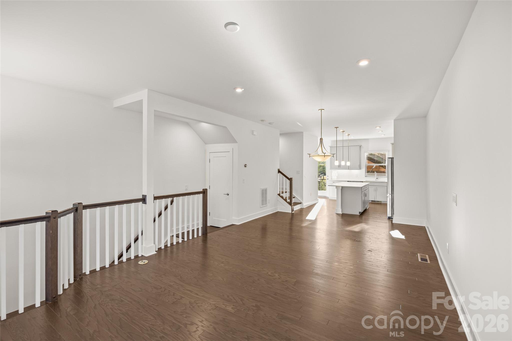 Townhouse at 12147 Brooklyn Avenue, Charlotte, photo 8 of 47