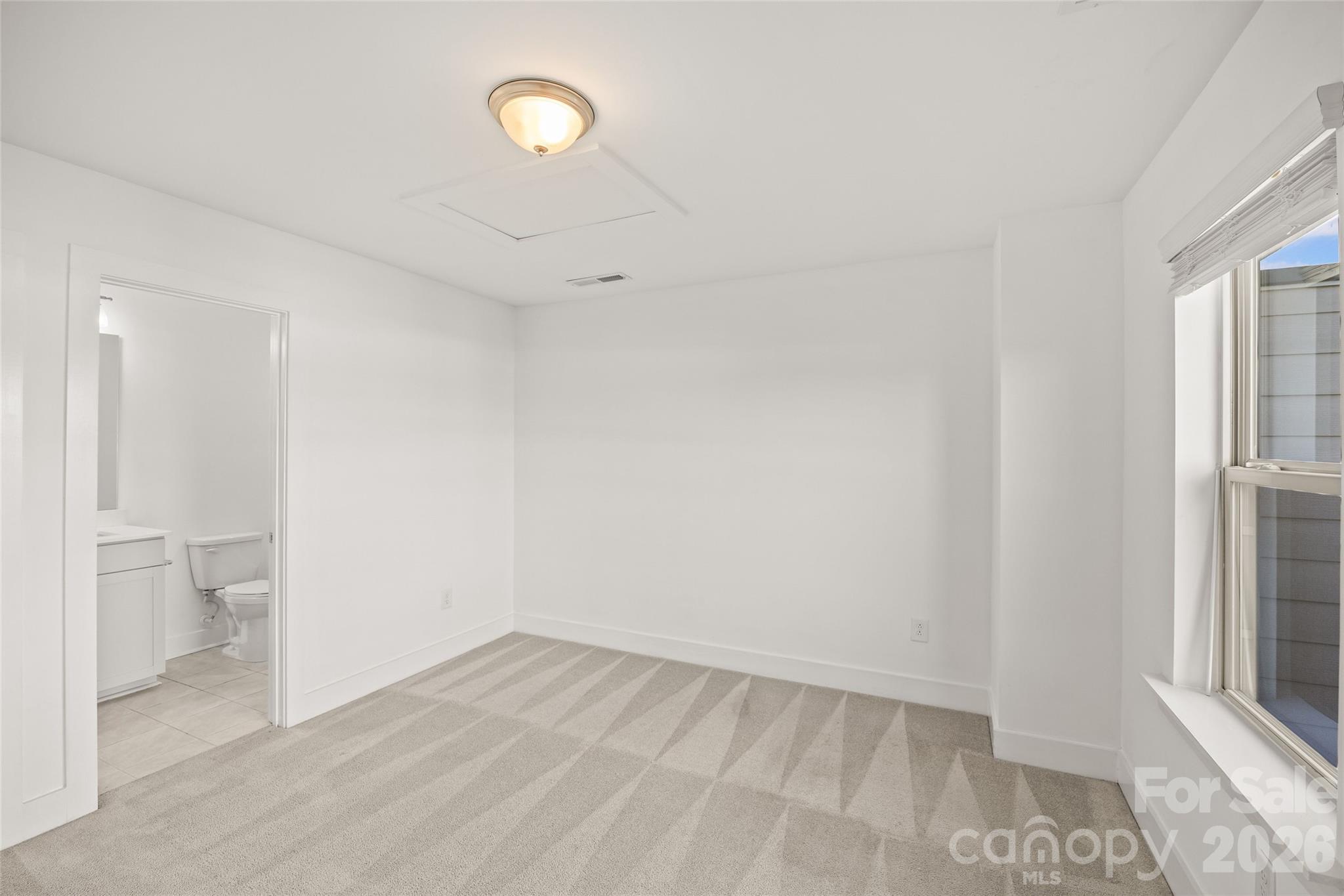 Townhouse at 12147 Brooklyn Avenue, Charlotte, photo 34 of 47