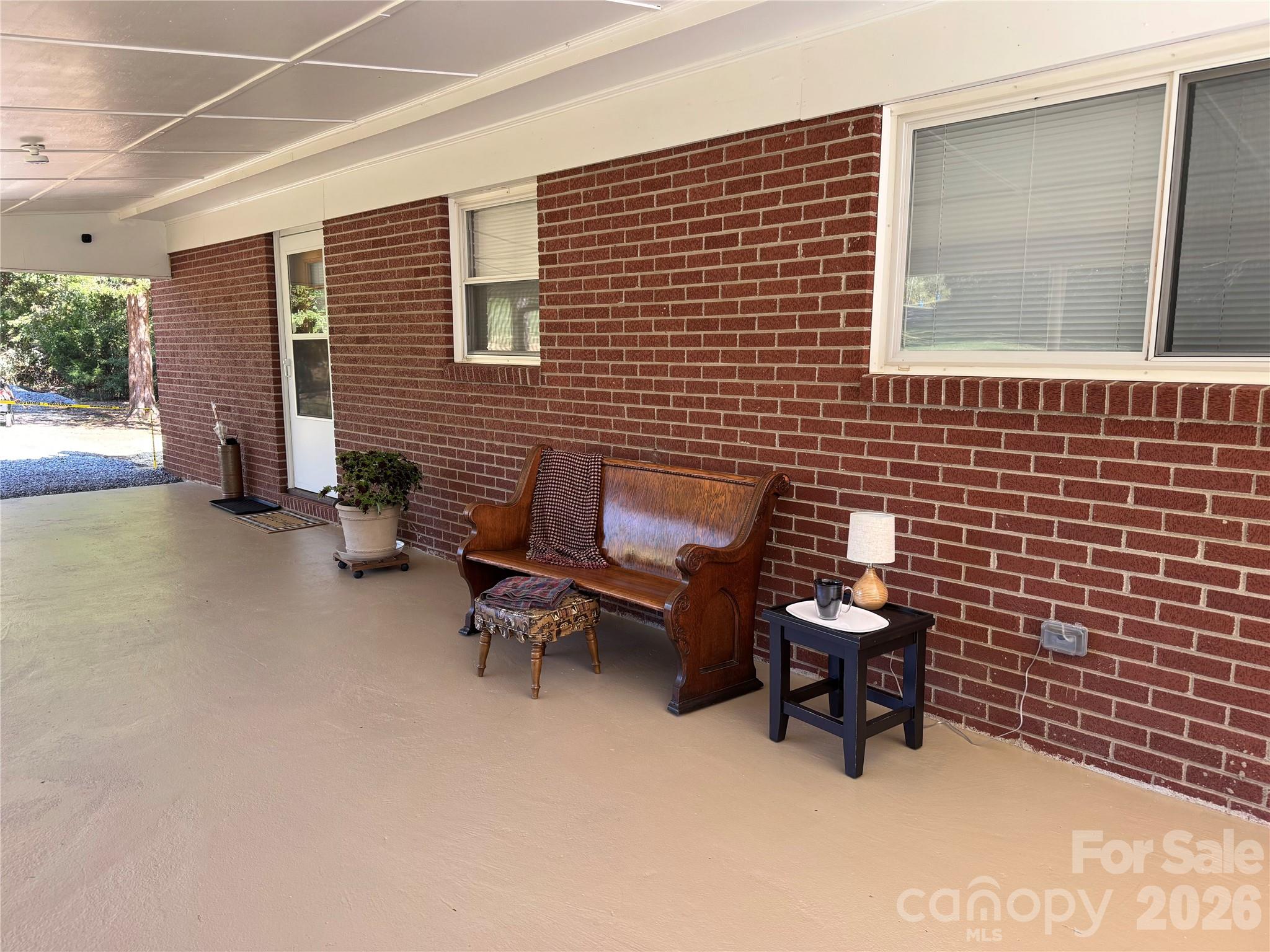 Single Family Residence at 4370 Dynasty Lane, Hudson, photo 4 of 40
