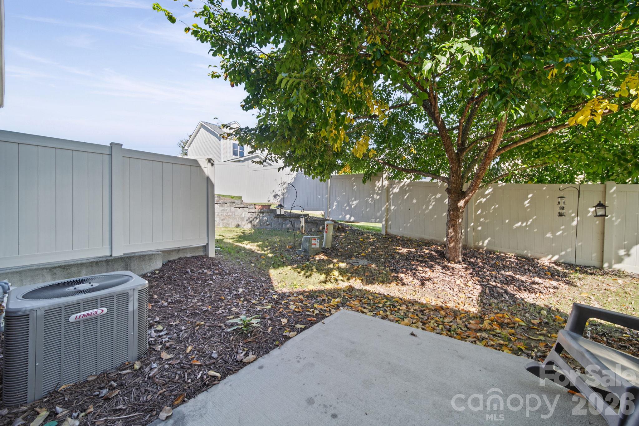 Townhouse at 1108 Roderick Drive, Fort Mill, photo 35 of 45