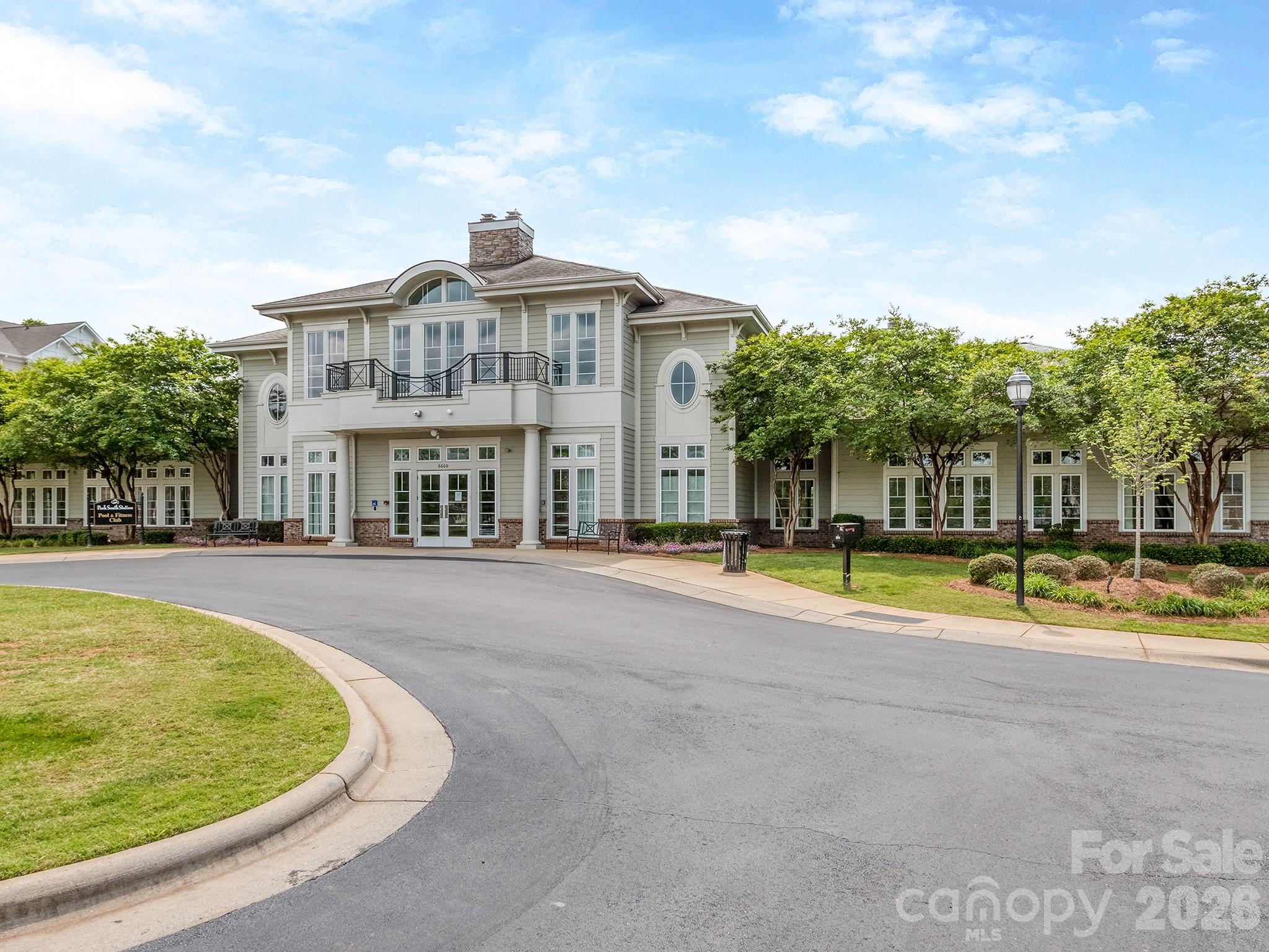 clubhouse - 6605 Central Pacific Avenue, Charlotte